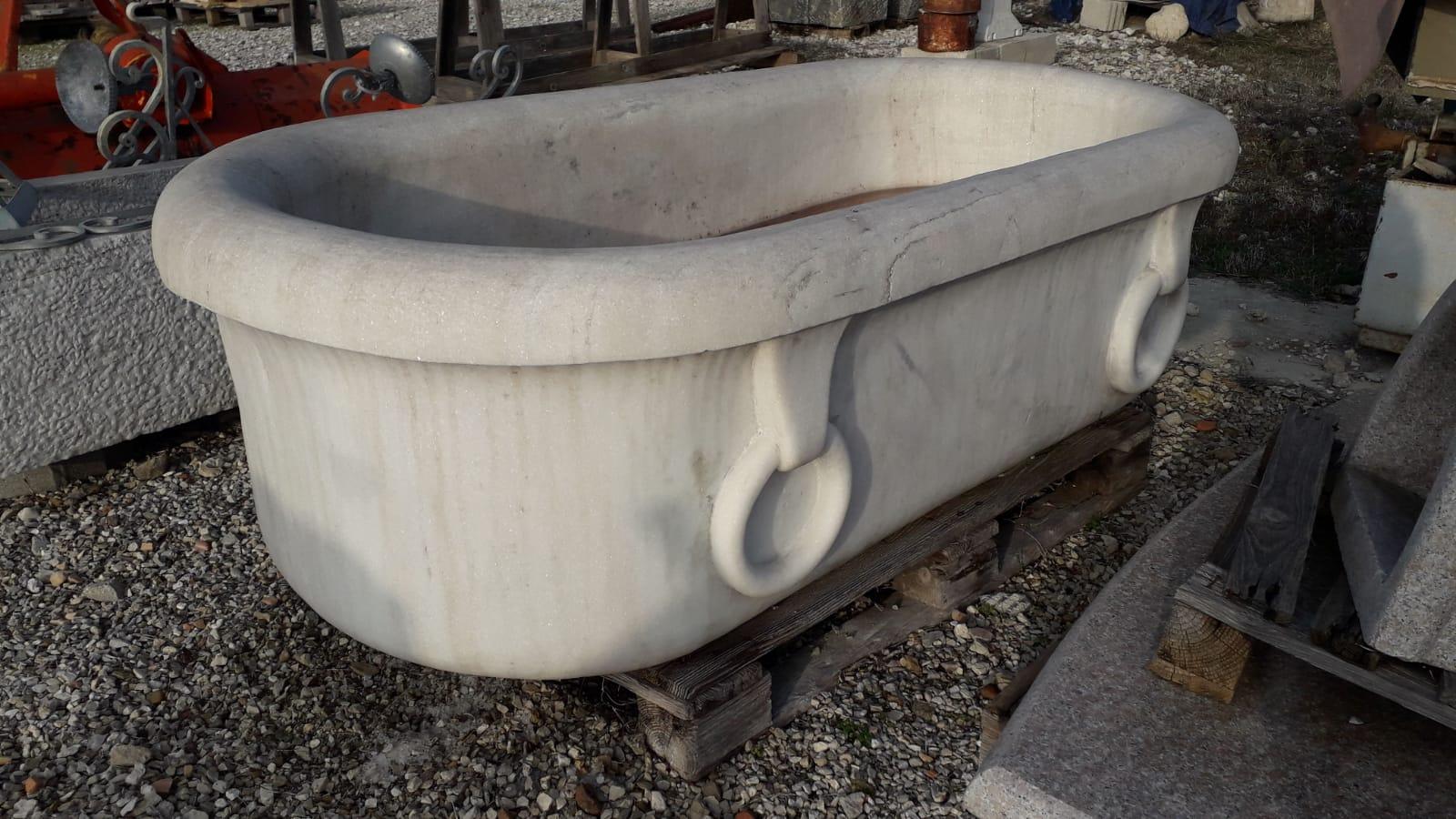 Neoclassical Revival 21st Century Scoplito Marble Bath For Sale