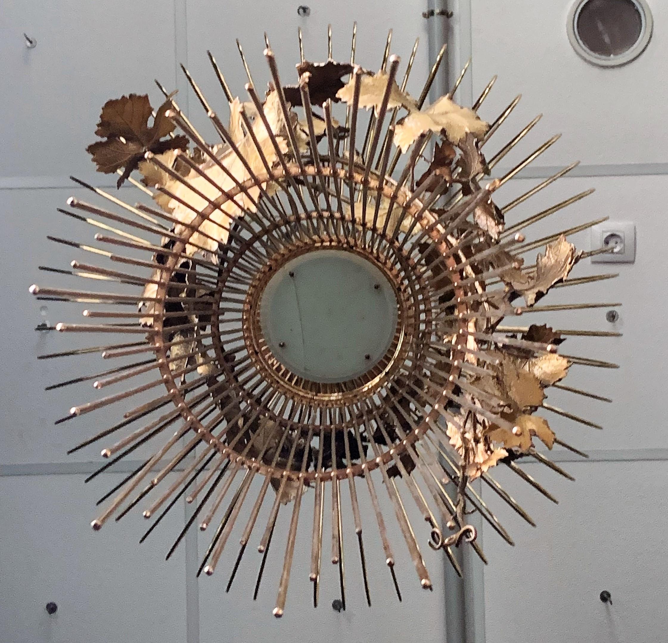Lustre moderne et sculptural du 21e siècle en chrome et acier, fait à la main en vente 2