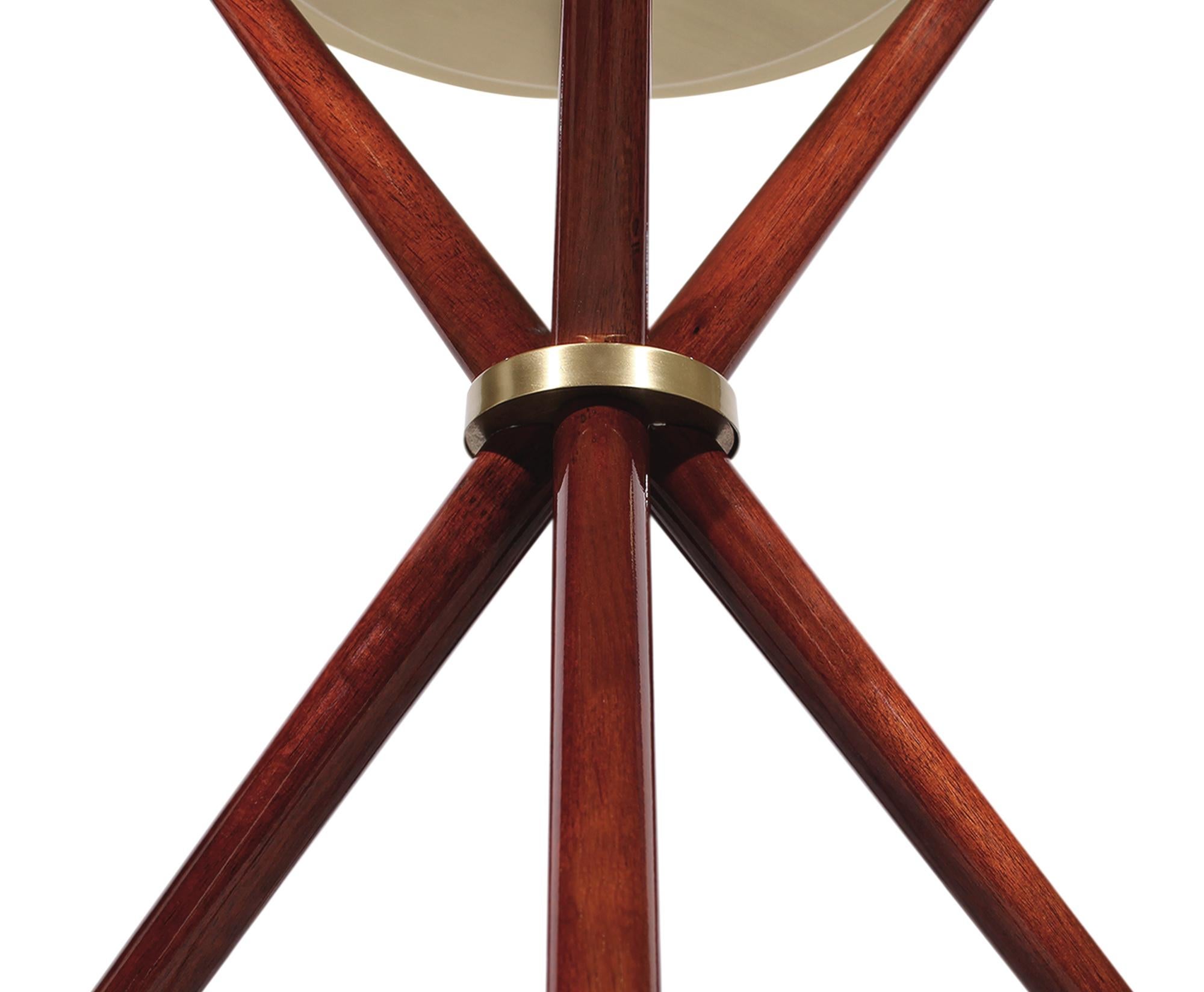 21st Century Seattle Side Table Brushed Brass In New Condition For Sale In RIO TINTO, PT