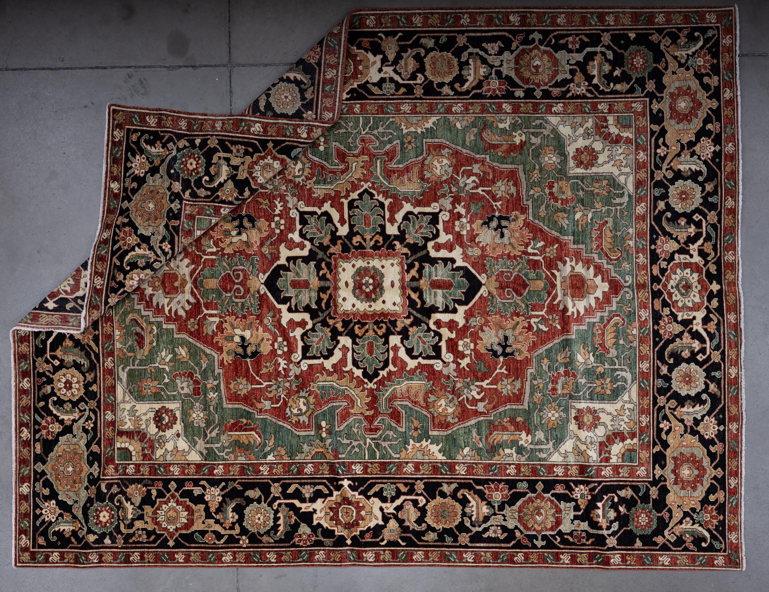 Hand-Woven 21st Century Serapi For Sale