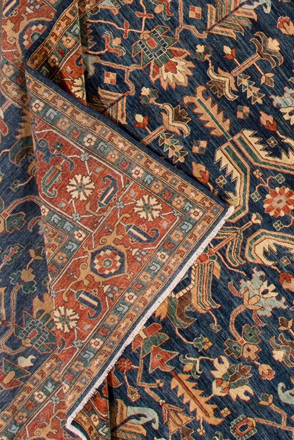 21st Century Serapi Style Rug In Excellent Condition For Sale In Norwalk, CT