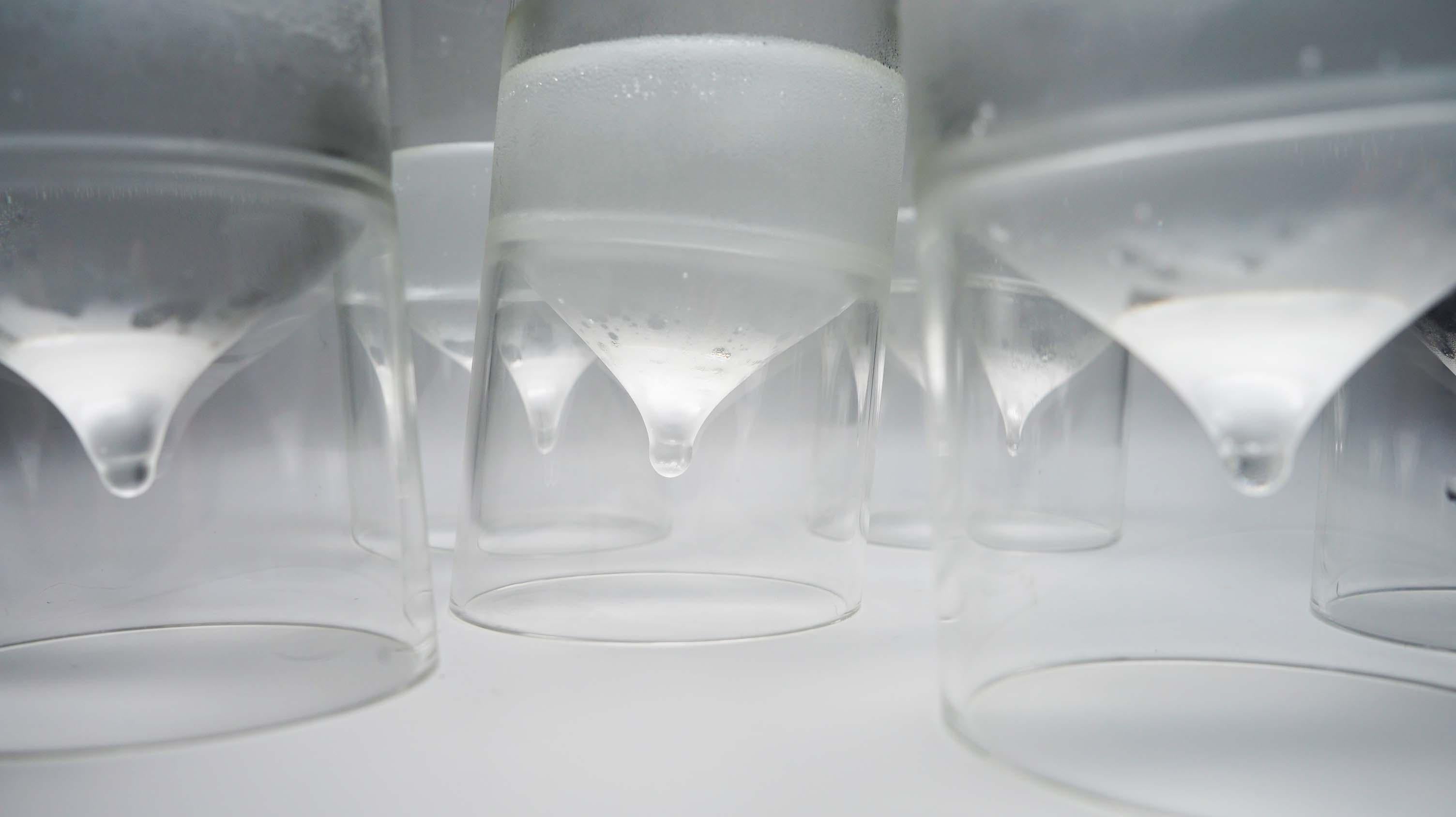 21st Century Set of 6 Glass Tumblers, Hand-Crafted, Kanz Architetti For Sale 2