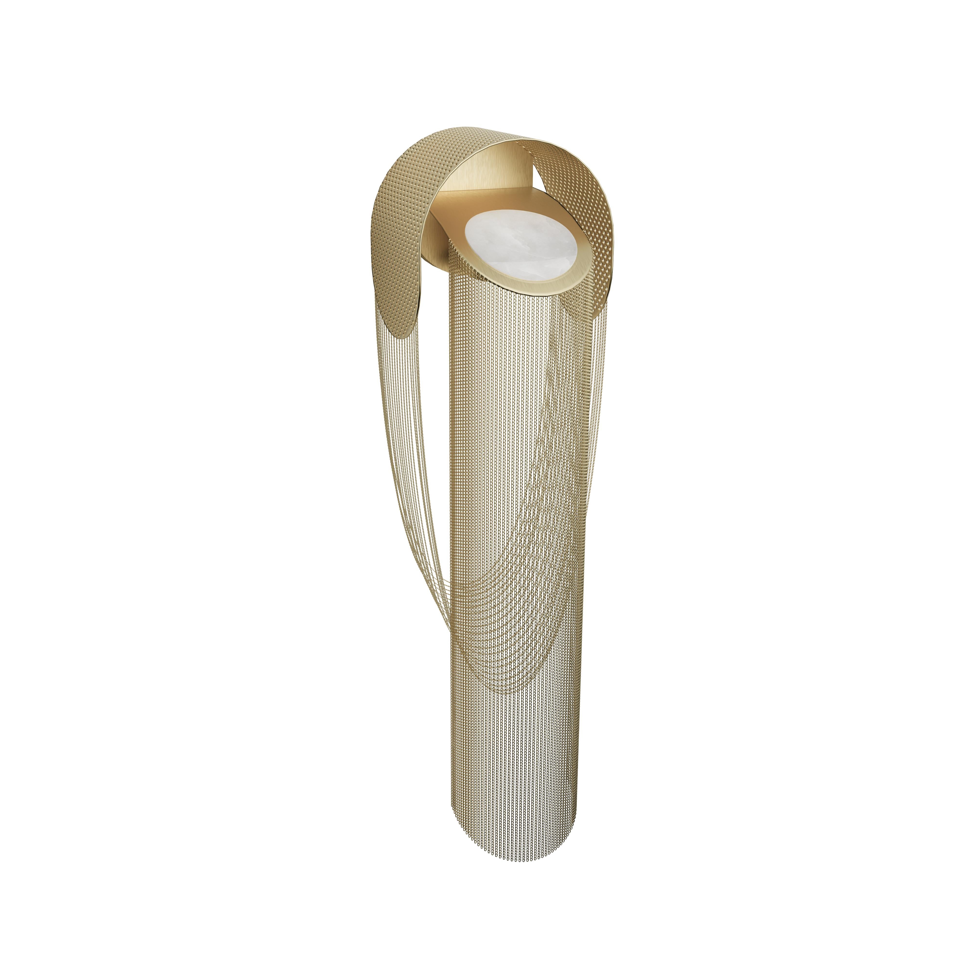 Ottone 21° Lampada da parete Shibuya Catene metalliche in alabastro Made in Portugal di Creativemary in vendita