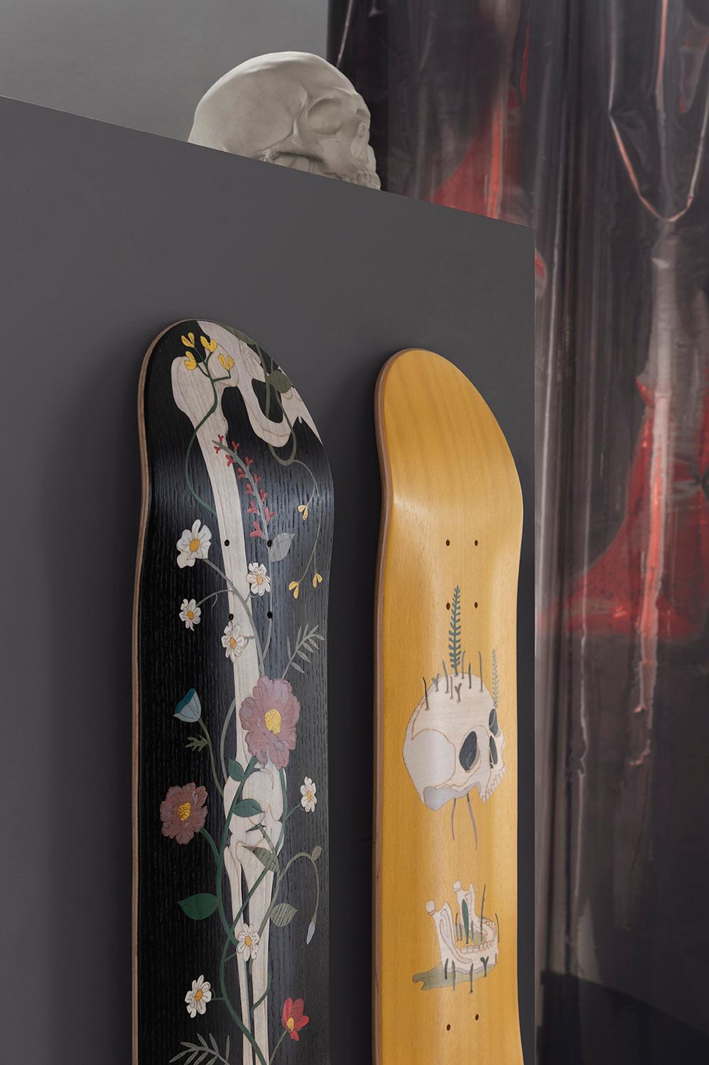 Skateboard Marcantonio des 21. Jahrhunderts mit Holzintarsien in Hellblau und Türkis (Europäisch) im Angebot