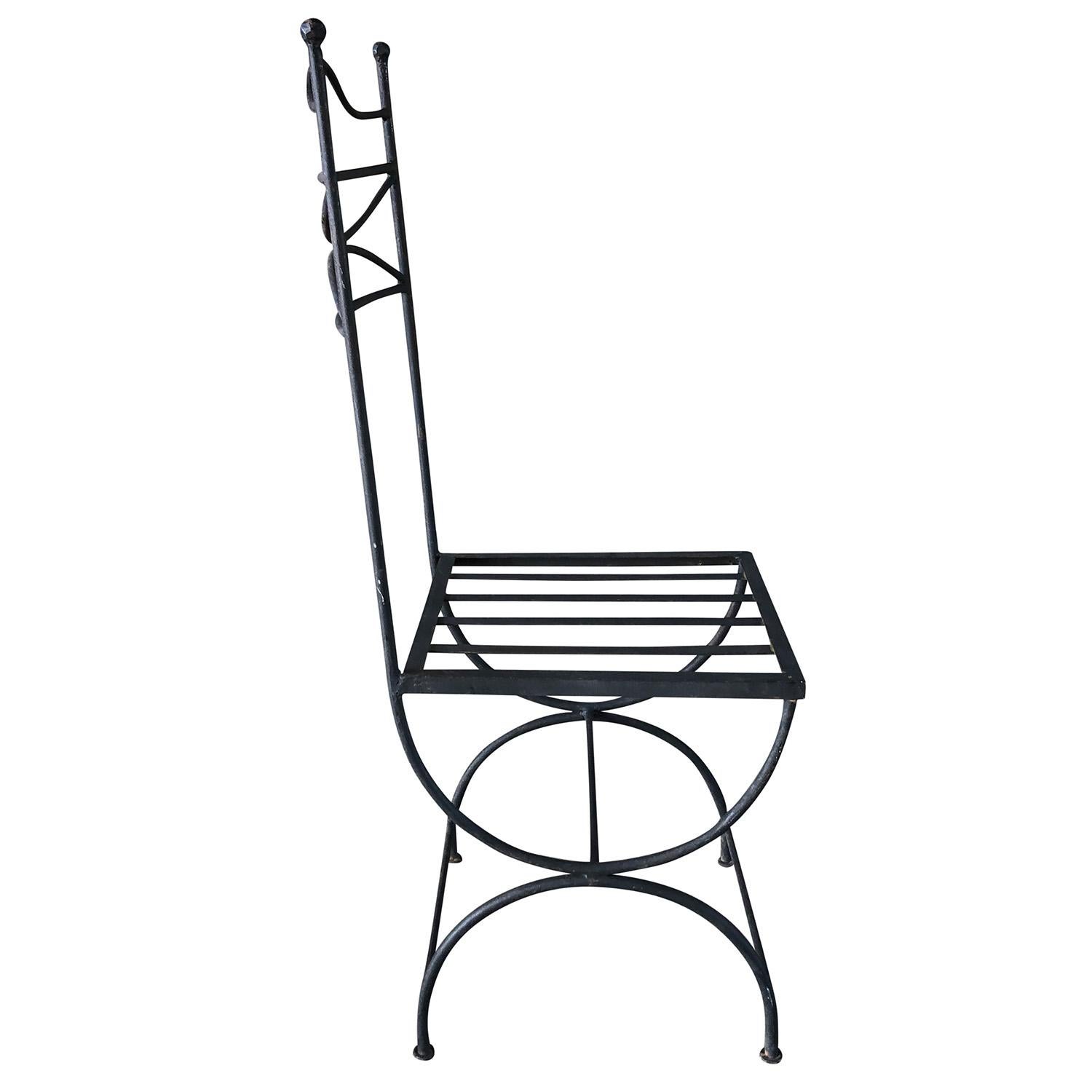 Espagnol Ensemble de dix chaises d'appoint en fer, Espagne, 21e siècle en vente