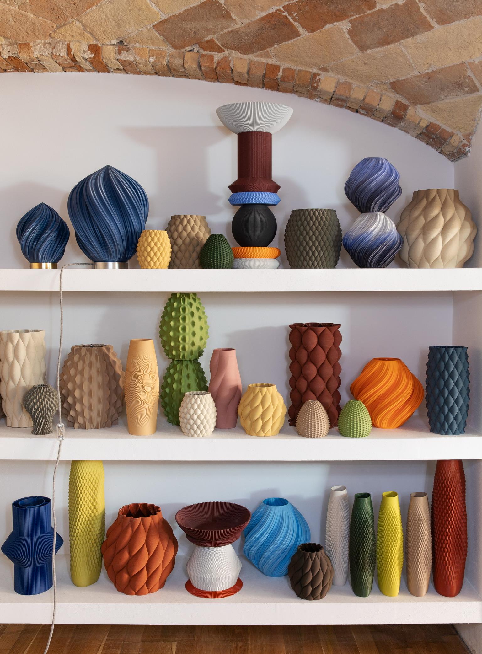 Vase Mumbai du 21e siècle, fabriqué à la main, Italie en vente 1