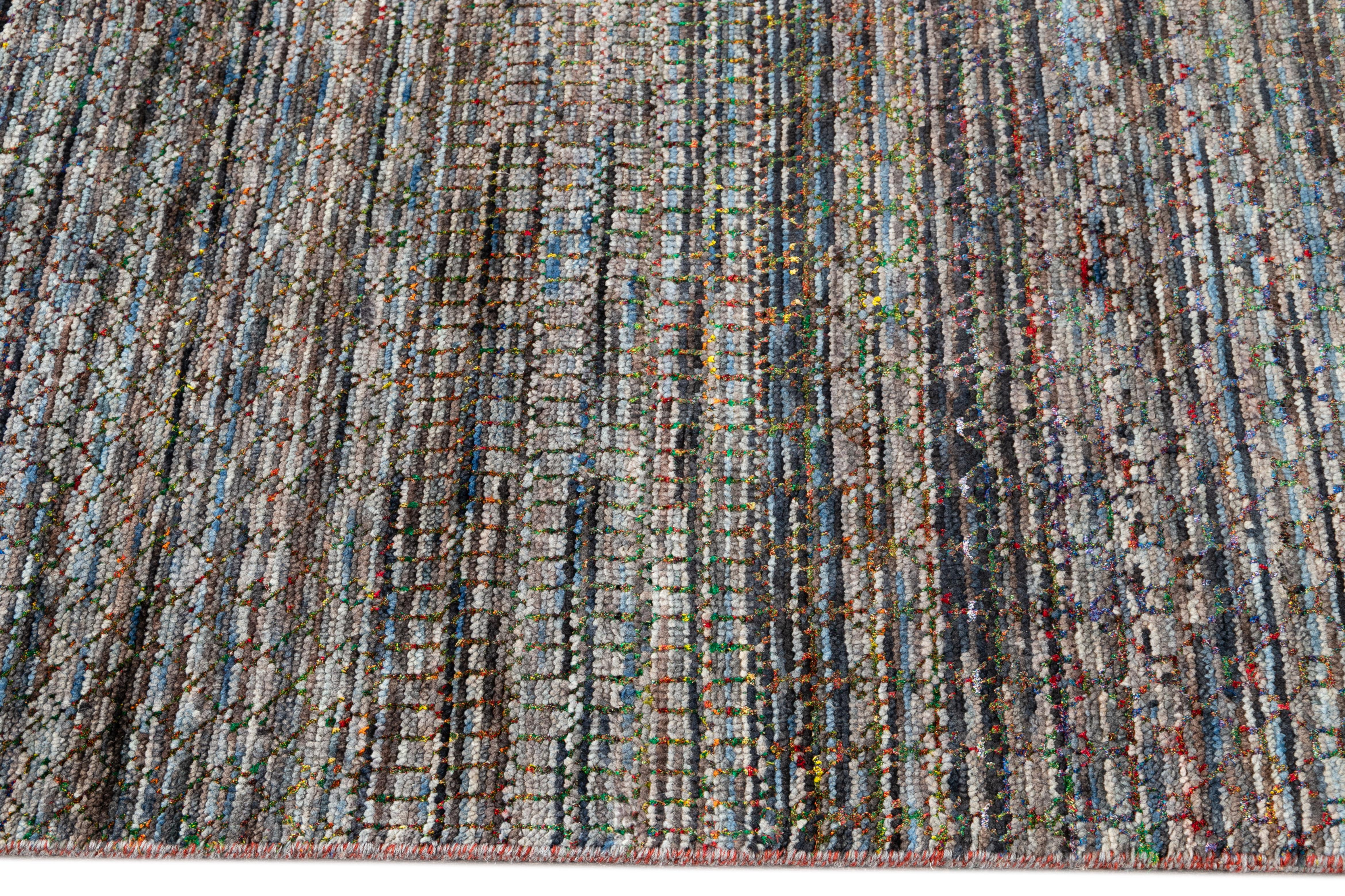 Gestreifter Sari-Seidenteppich des 21. Jahrhunderts im Zustand „Neu“ im Angebot in Norwalk, CT