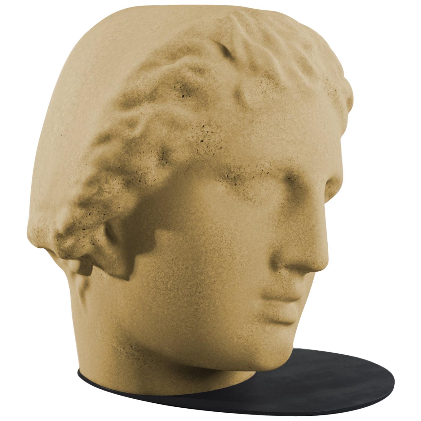 21st Century Studio A Irvine Betti Sgabello in cemento giallo crema fatto a mano
