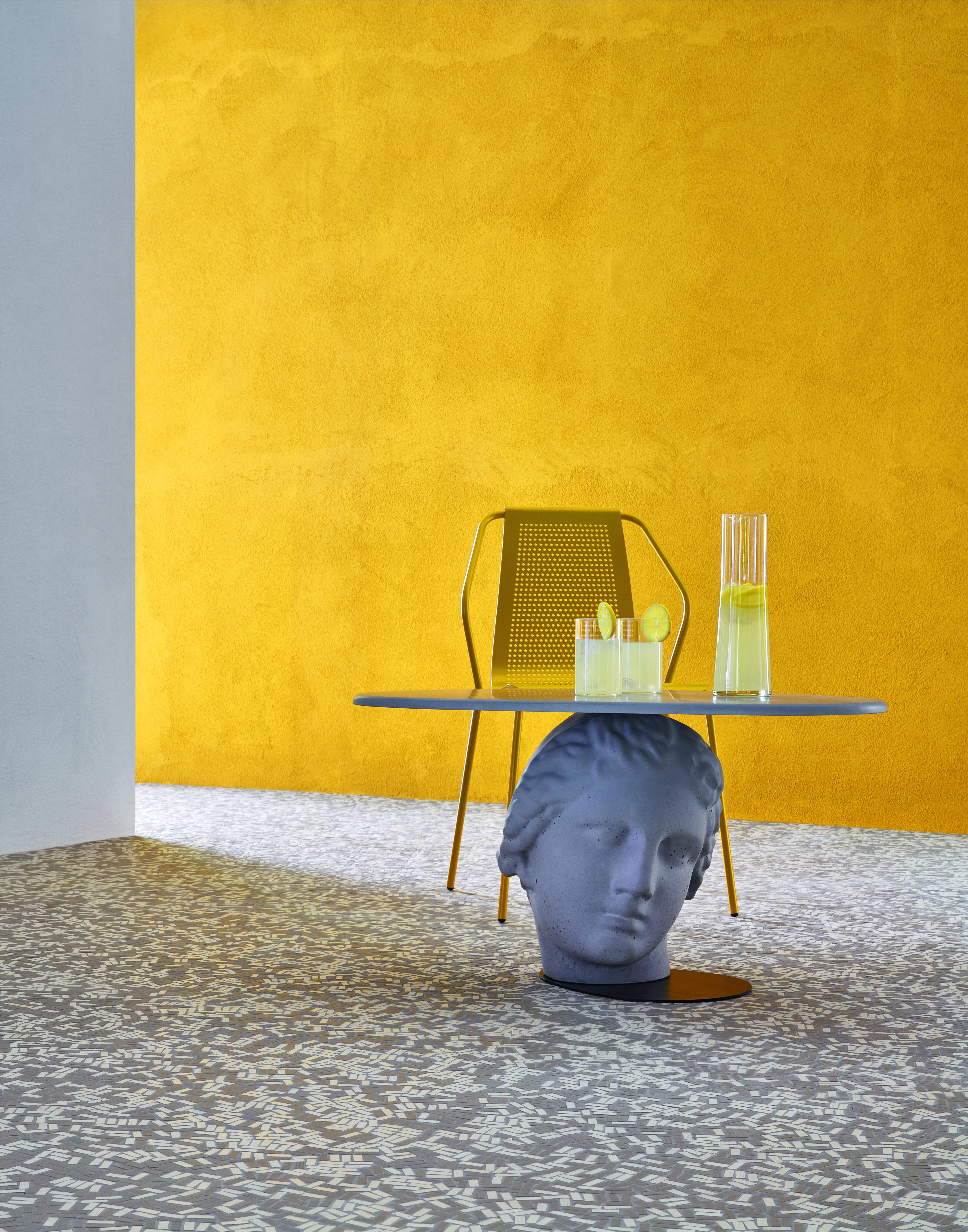 21st Century Studio Irvine Betti Mod.II Coffee Side Table Concrete Grey Cement In New Condition For Sale In Rome, Lazio