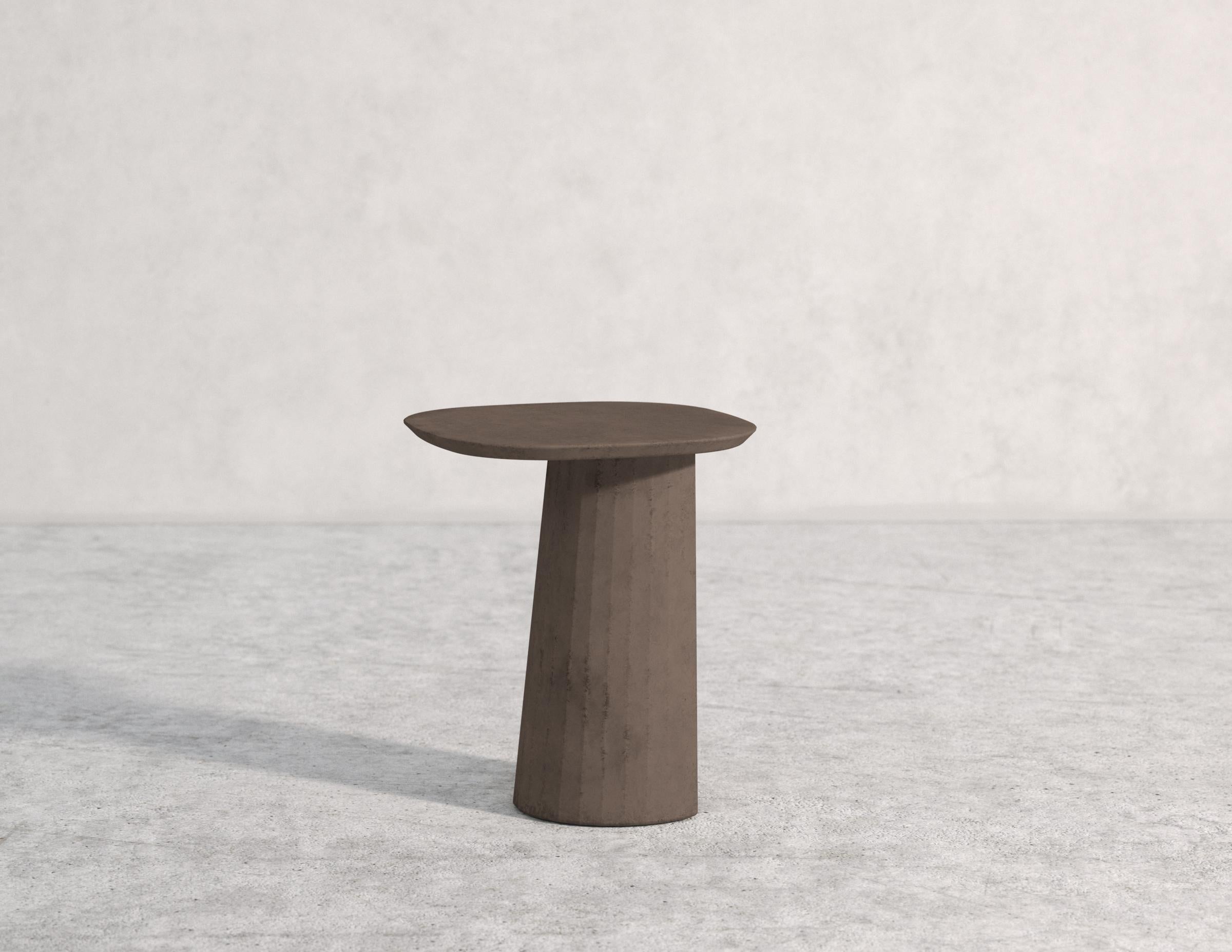 Table basse en béton Fusto de Studio Irvine du 21ème siècle Mod.II en étain vert en vente 2