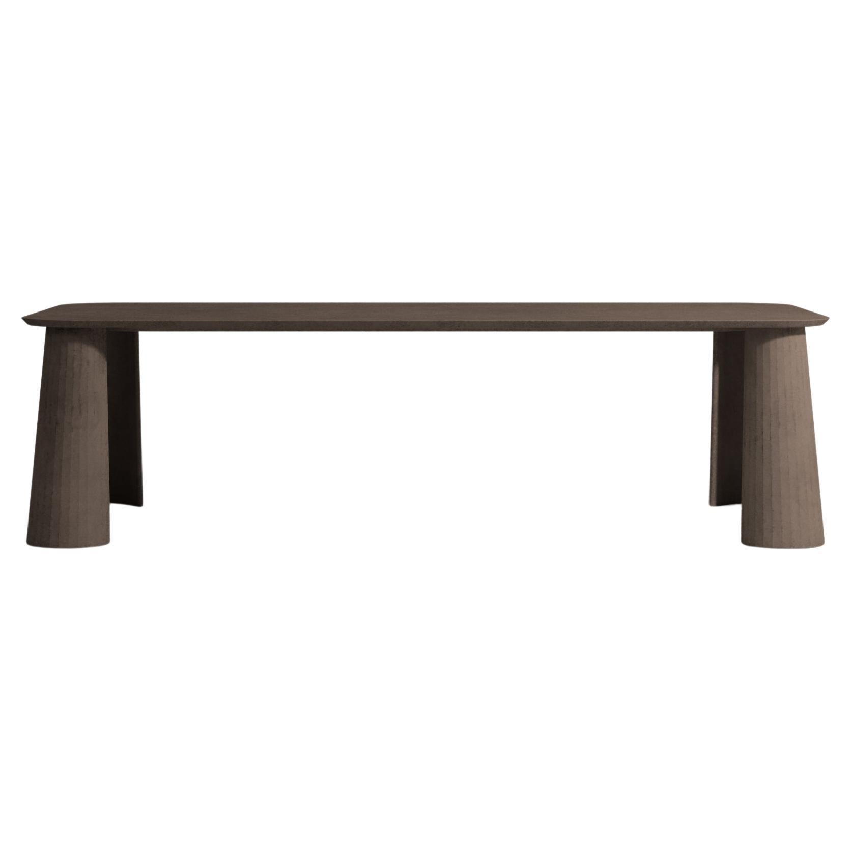 Table de salle à manger rectangulaire en ciment brun de Studio Irvine Fusto du 21e siècle