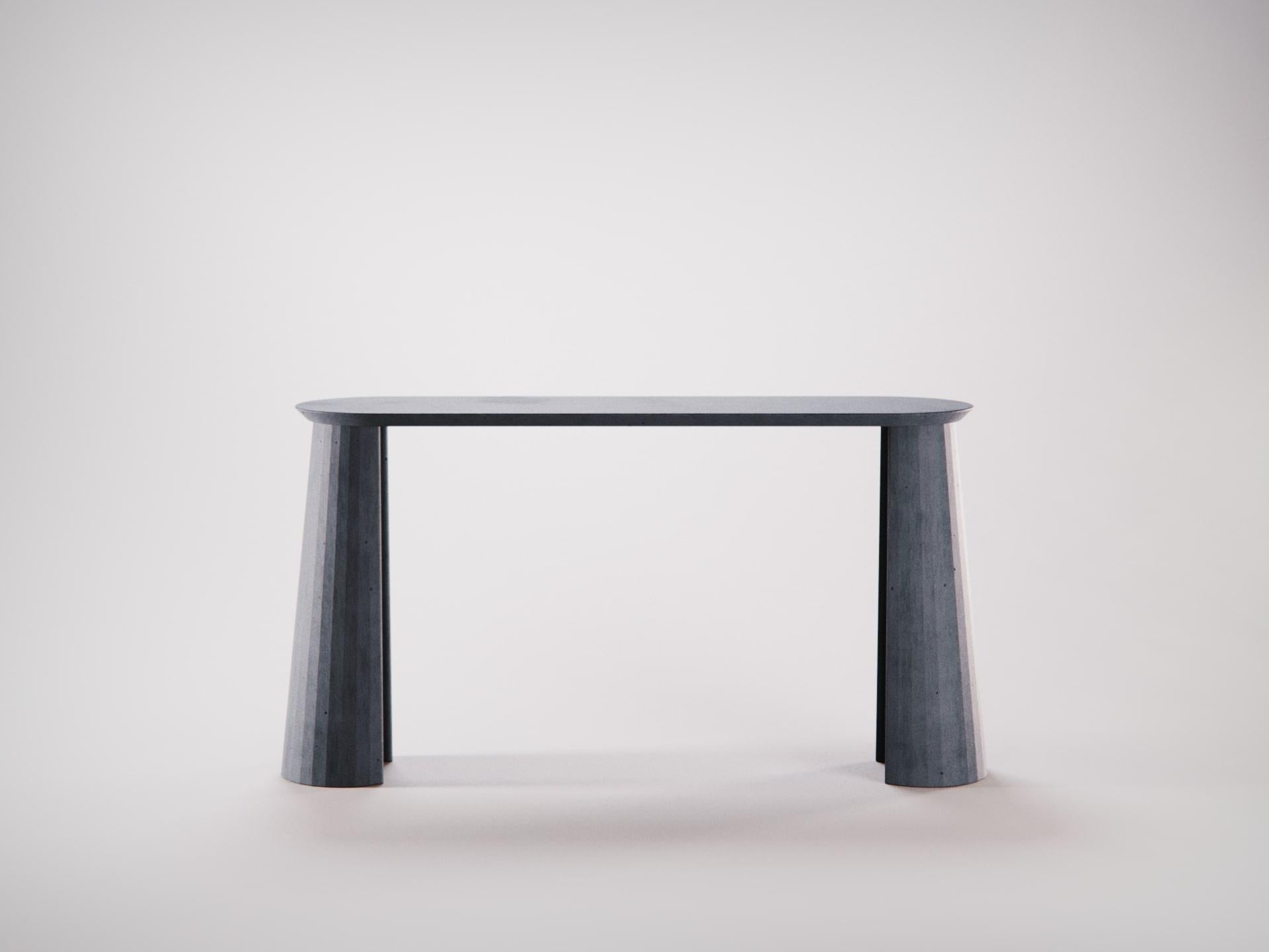 Moulé Console d'appoint Fusto de Studio Irvine du 21e siècle, Mod. I béton vert ciment en vente