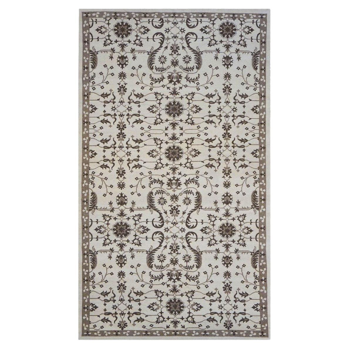 21st Century Sultanabad 6x10 Ivory & Brown Handmade Area Whool Rug (Tapis blanc) en vente