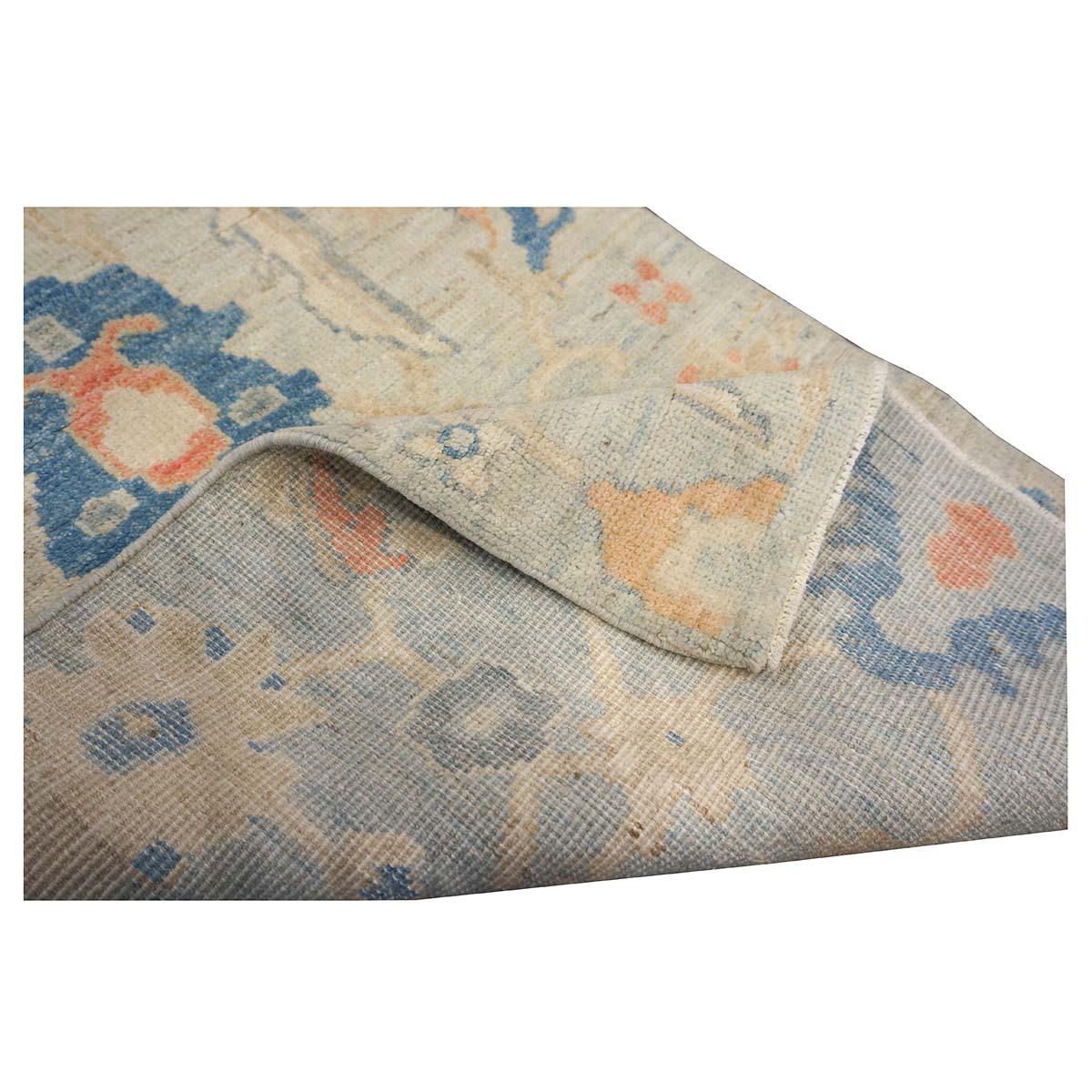 21st Century Sultanabad Master 3x6 Light Blue & Multi Color Runner Rugs fatto a mano in vendita 5