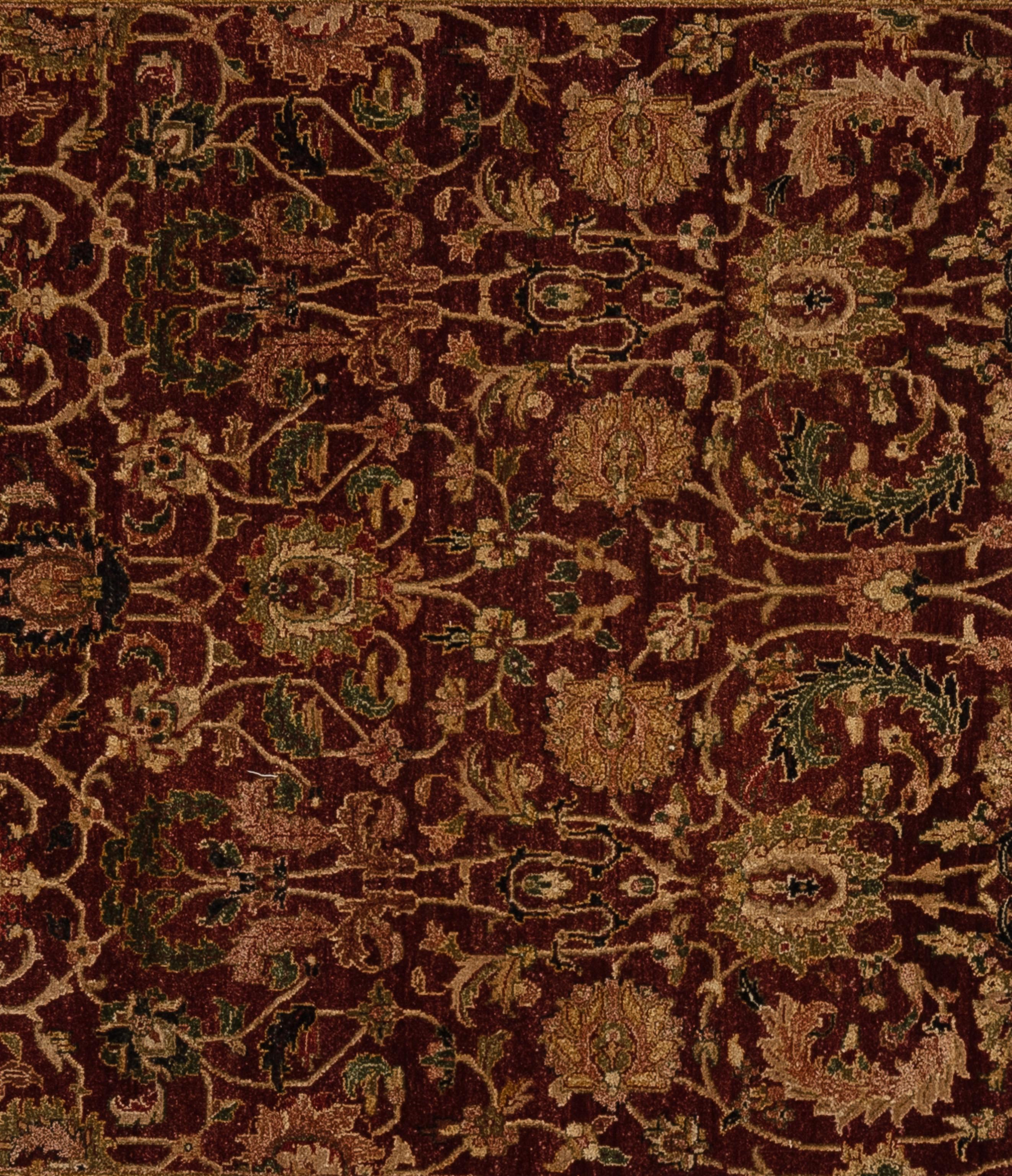 Tappeto tessuto a mano con lana al 100%. Questo tappeto in stile Tabriz proviene dai subtropici dell'India. Aggiungi eleganza a qualsiasi spazio con il suo design a motivi ipnotici e il bordo impreciso. 

Dimensioni - 5' X 7' 
Colore -