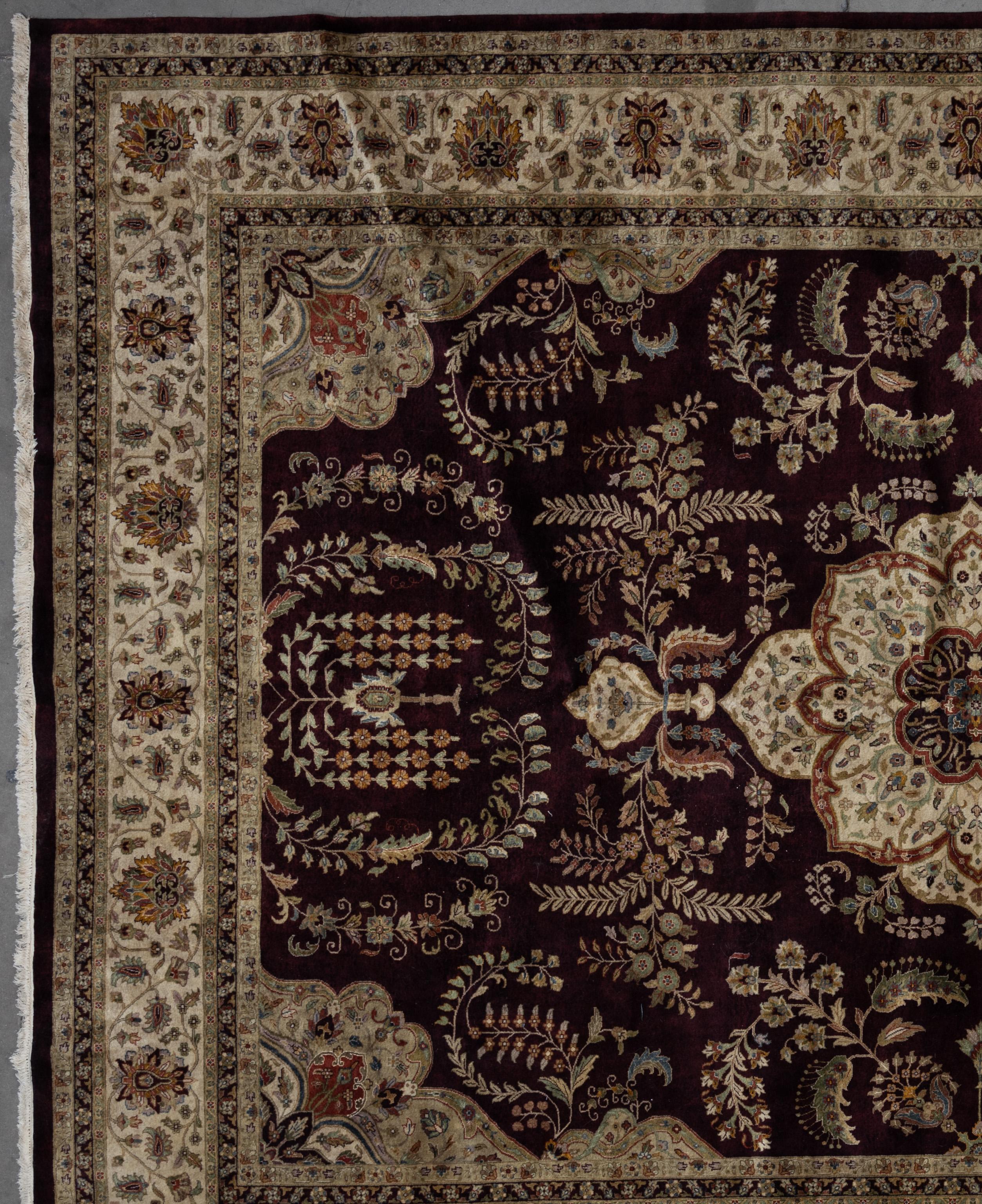 Pakistanais Tapis de Tabriz du 21e siècle en vente