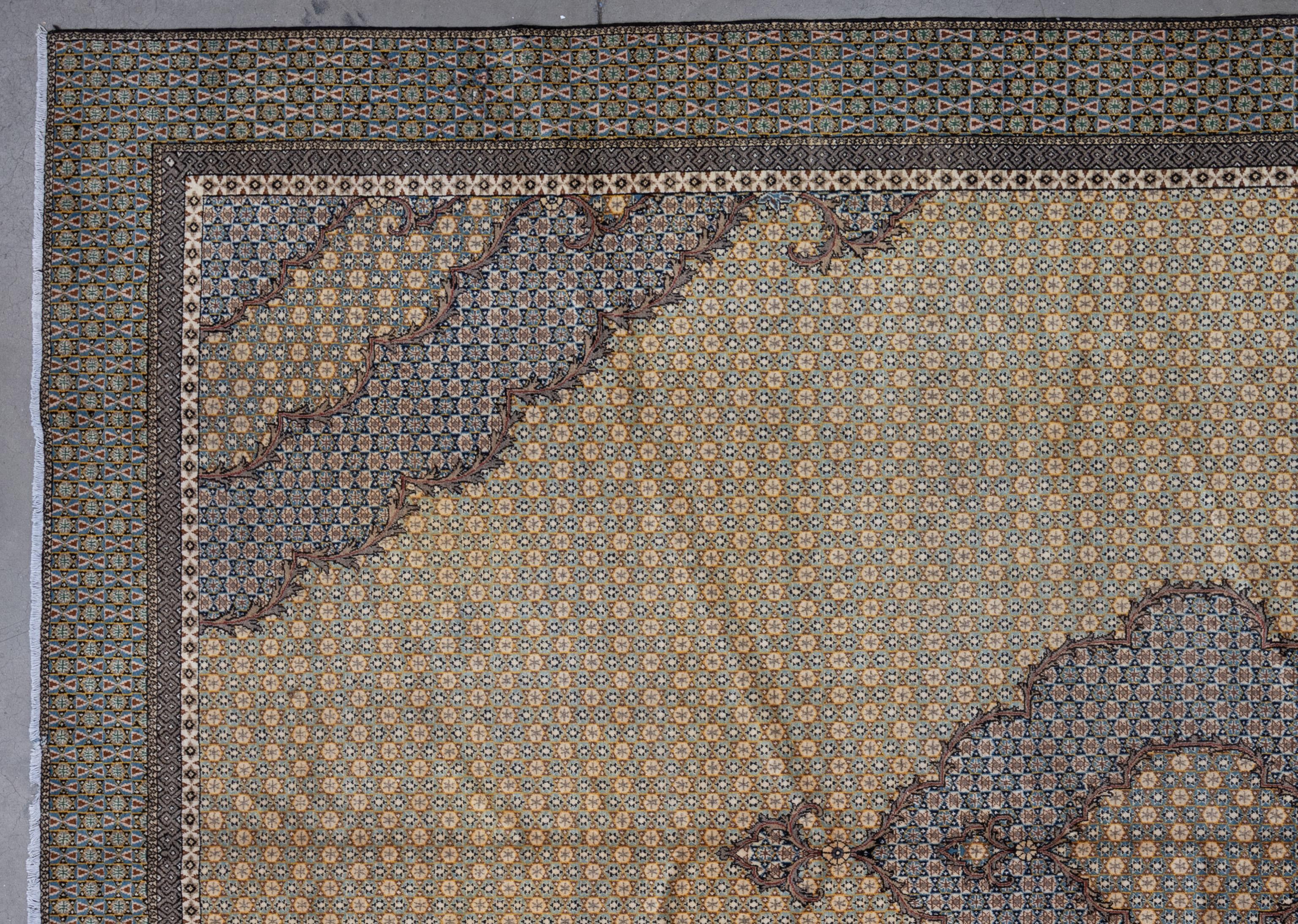 Perse Tapis de Tabriz du 21e siècle en vente