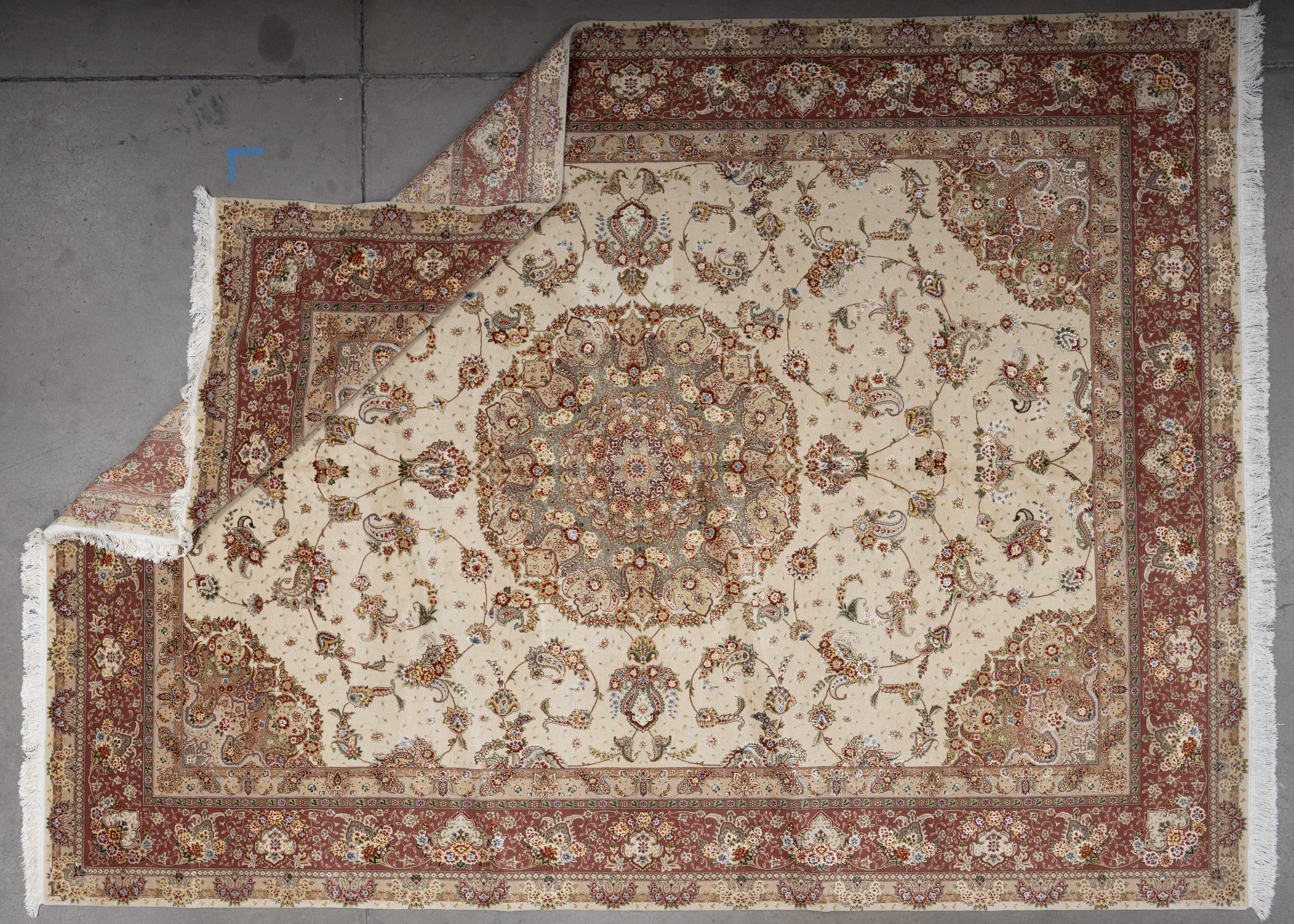 21st Century Tabriz Rug In condizioni Nuovo in vendita a Paradise Valley, AZ