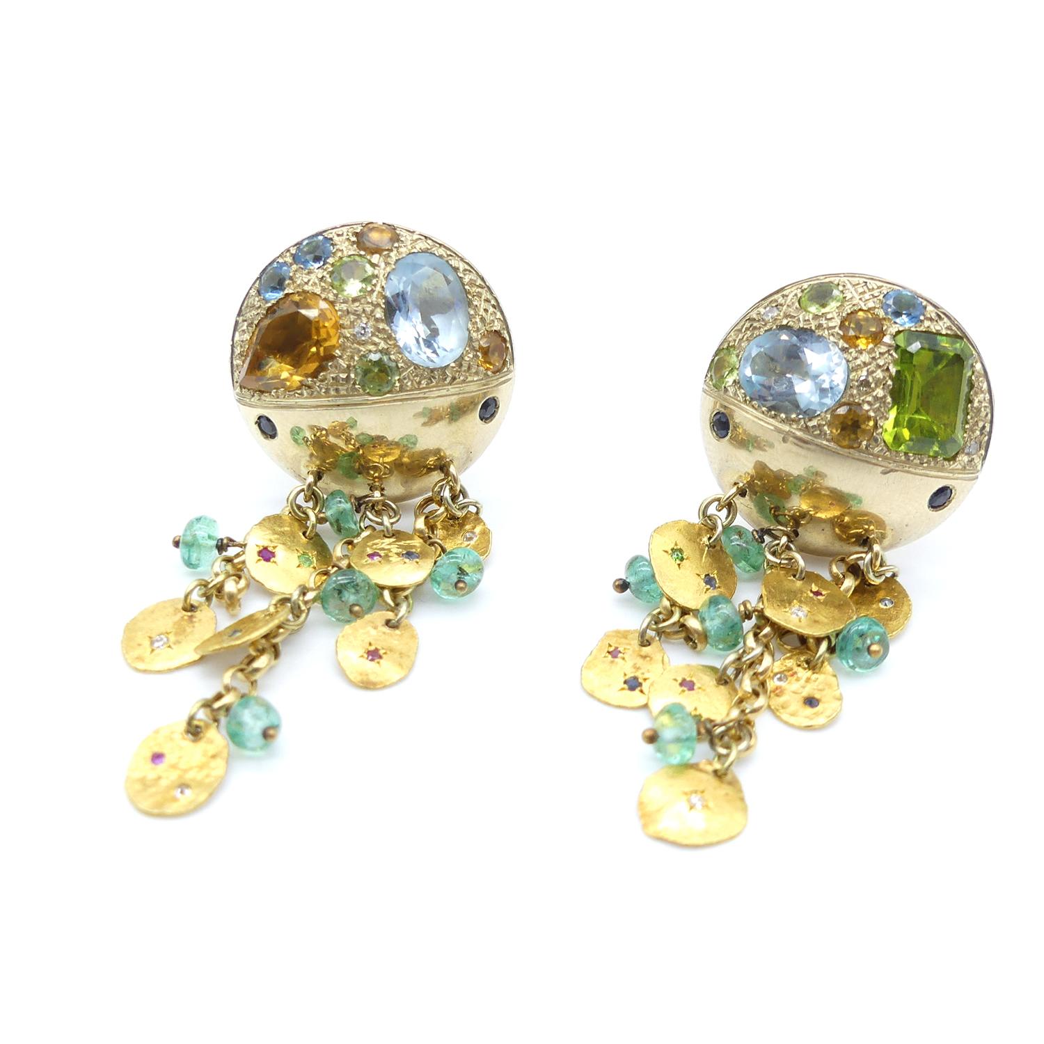 21st Century Topaz Emerald Peridot Ruby Emoji Smile Face Clip on Gold Earrings

Earrings in 18 Karat gold, 24 Karat gold Clip on, oval topaz, smoky quartz, topaz, oval smoky quartz, oval emerald and peridot, rubies, sapphires and 0'1 cts brilliant