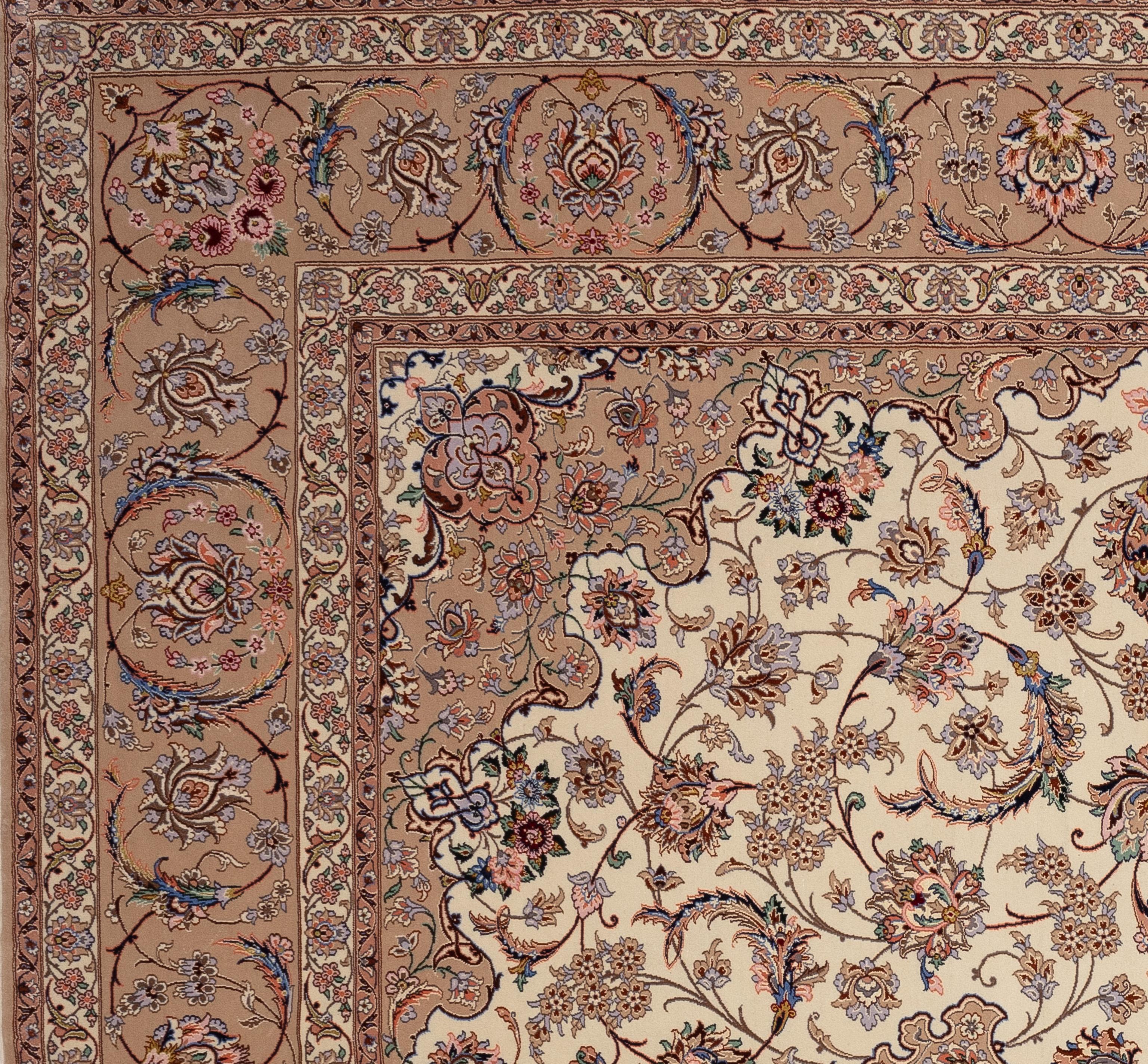 Modern 21st Century Traditional Rug For Sale
