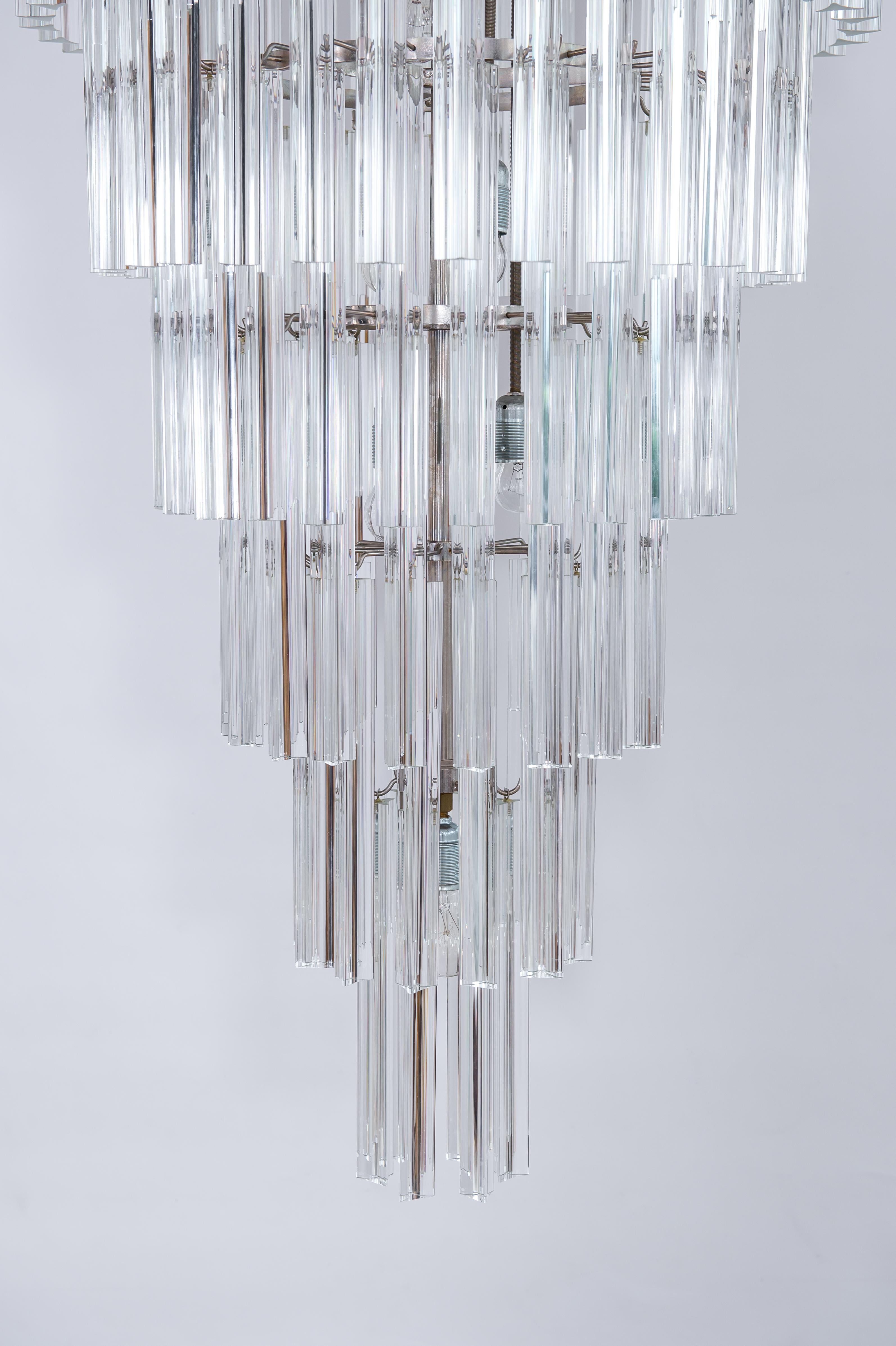 21st Century Transparent Murano Glass Cone Chandelier, Made in Venice For Sale 8