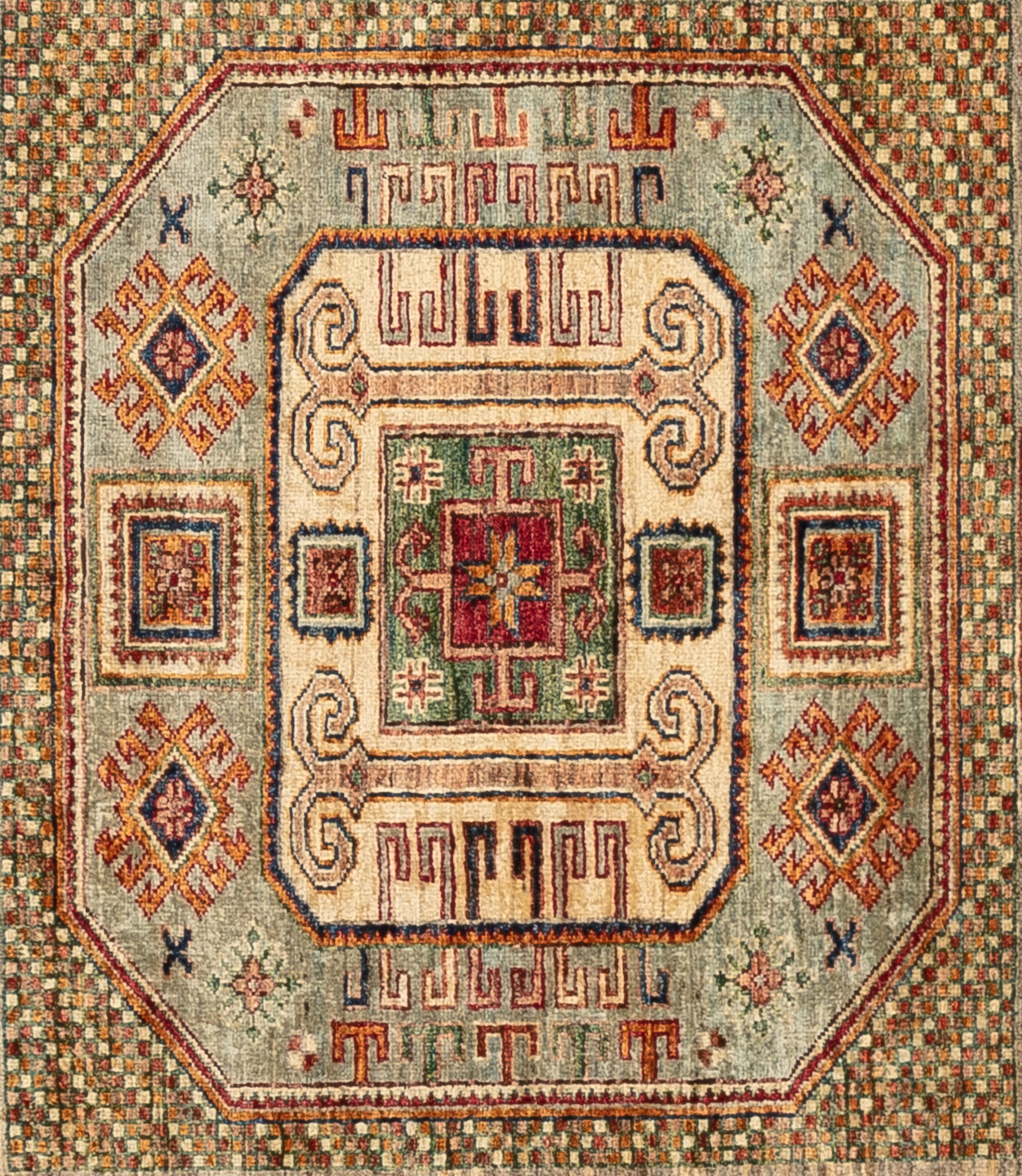 Ce tapis tribal tissé à la main présente un magnifique motif multicolore de bout en bout.

Taille - 4'10