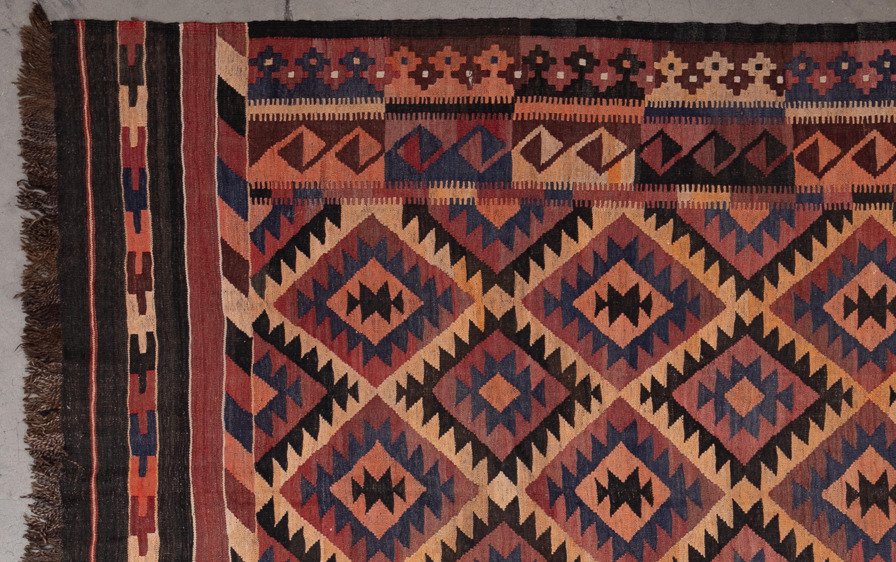 Stammes-Kilim des 21. Jahrhunderts (Kelim) im Angebot