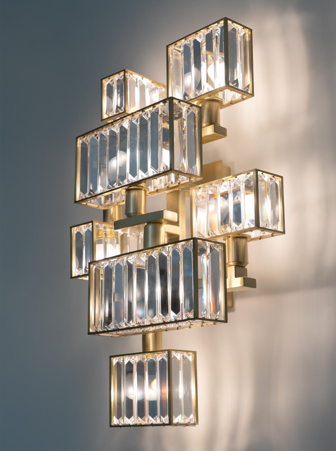 Modern 21st Century Tur Crystal and Satin Brass 7 Lights Wall Lamp by Patrizia Garganti For Sale