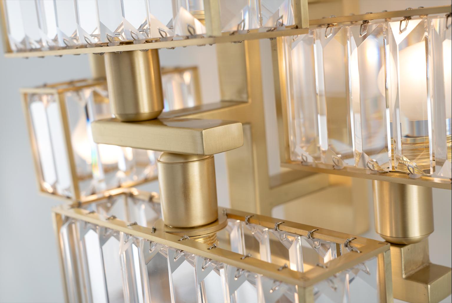 Lámpara de Pared de 7 Luces Tur de Cristal y Latón Satinado del Siglo XXI by Patrizia Garganti Siglo XXI y contemporáneo en venta