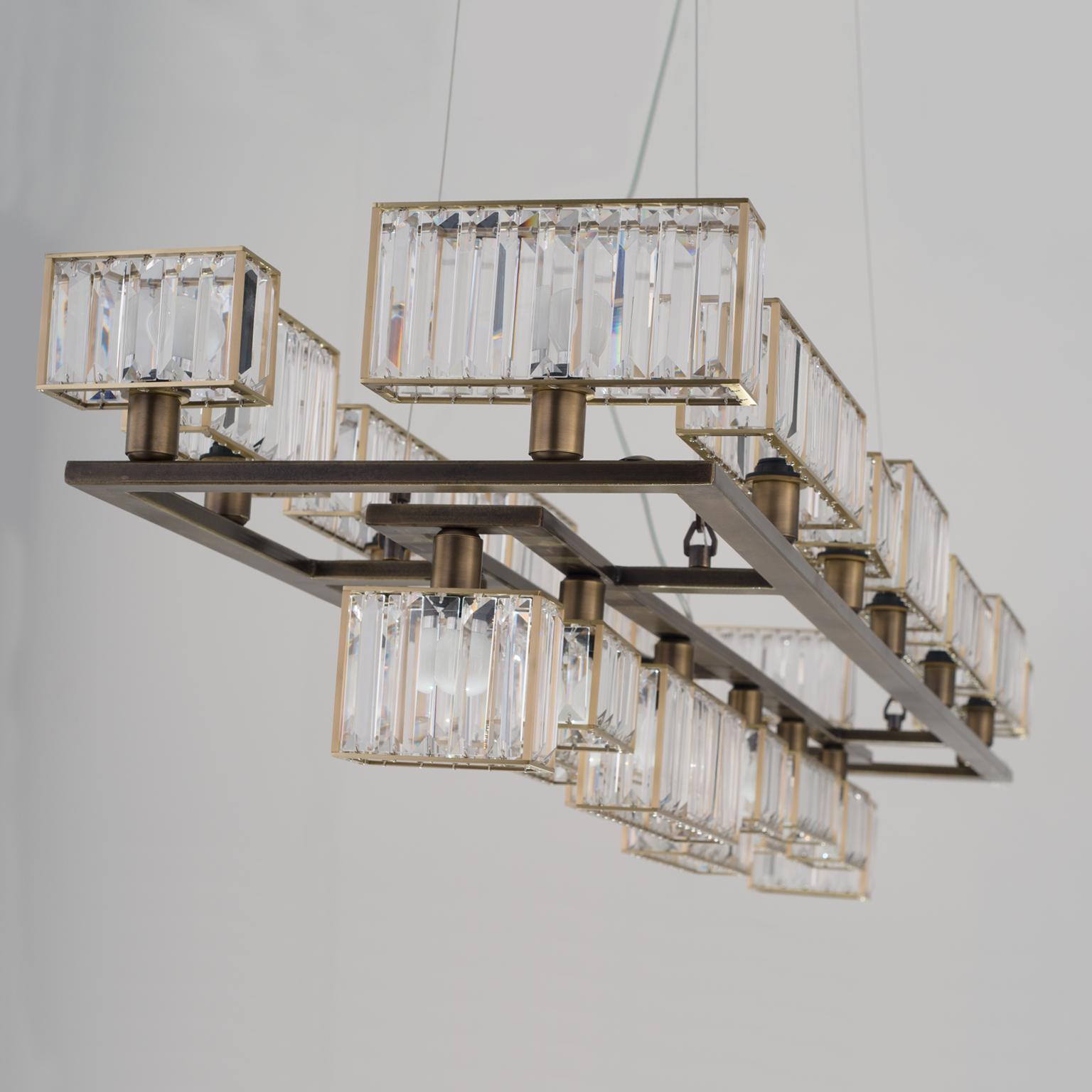 21st Century Tur Crystal and Satin Brass Chandelier by Patrizia Garganti In New Condition For Sale In Sesto Fiorentino, IT