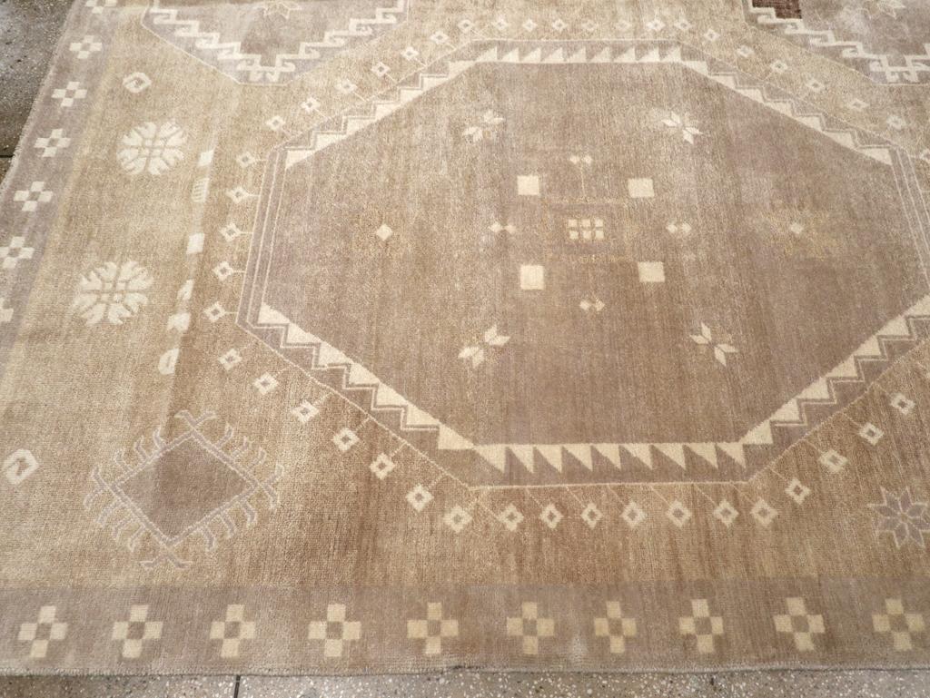 Türkischer Anatolischer Teppich in Zimmergröße aus dem 21. Jahrhundert im Zustand „Neu“ im Angebot in New York, NY