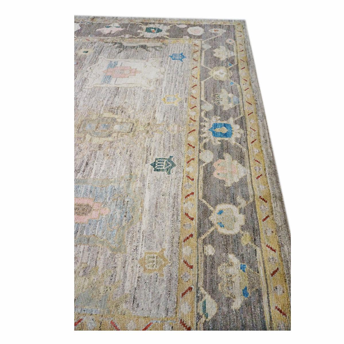 Laine 21e siècle Tapis de course turc Oushak 10X11 or, ivoire et anthracite fait à la main en vente