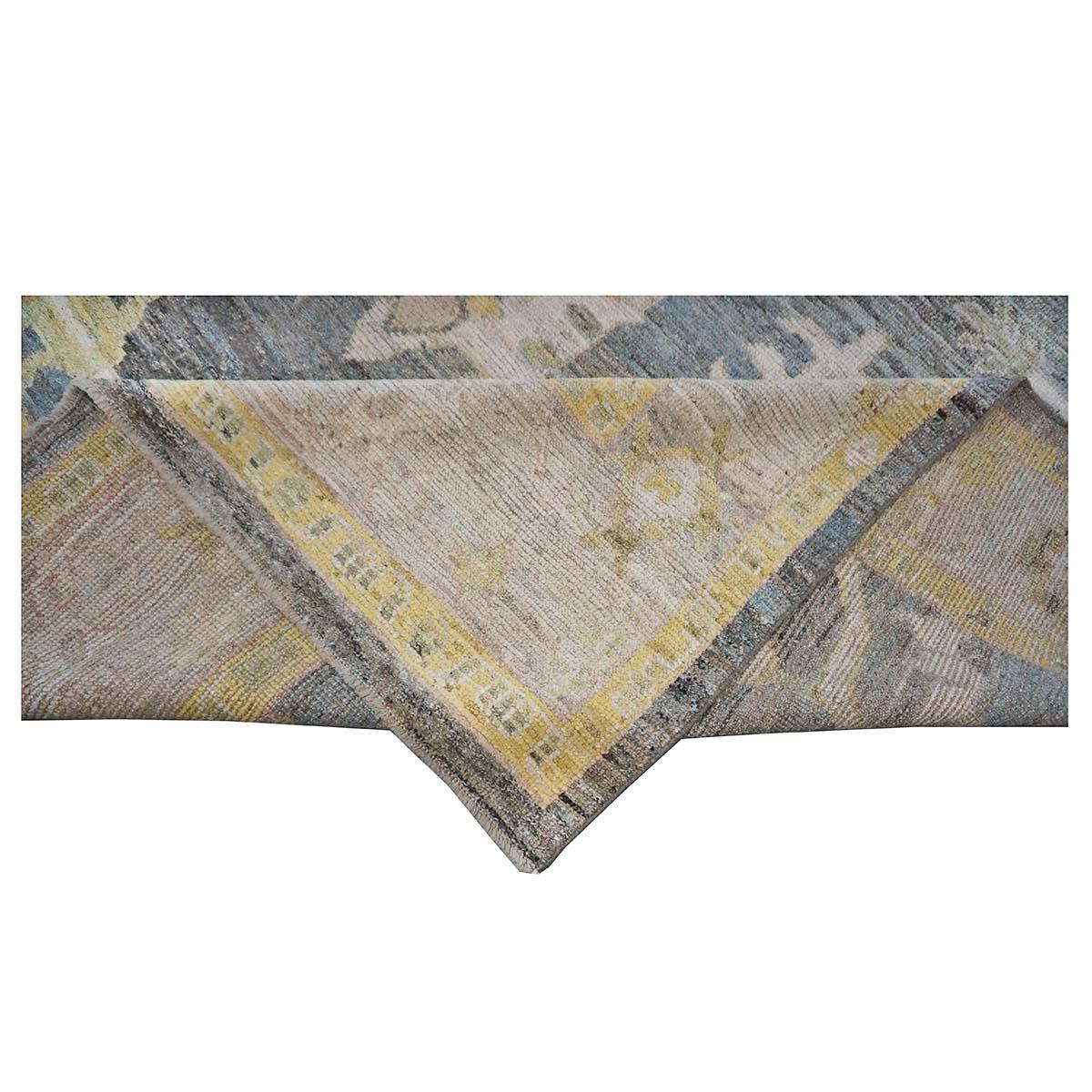 21st Century Turkish Oushak 10X13 Gold, Ivory & Charcoal Handmade Area Rug (Tapis de zone turc Oushak 10X13 or, ivoire et charbon de bois) en vente 3