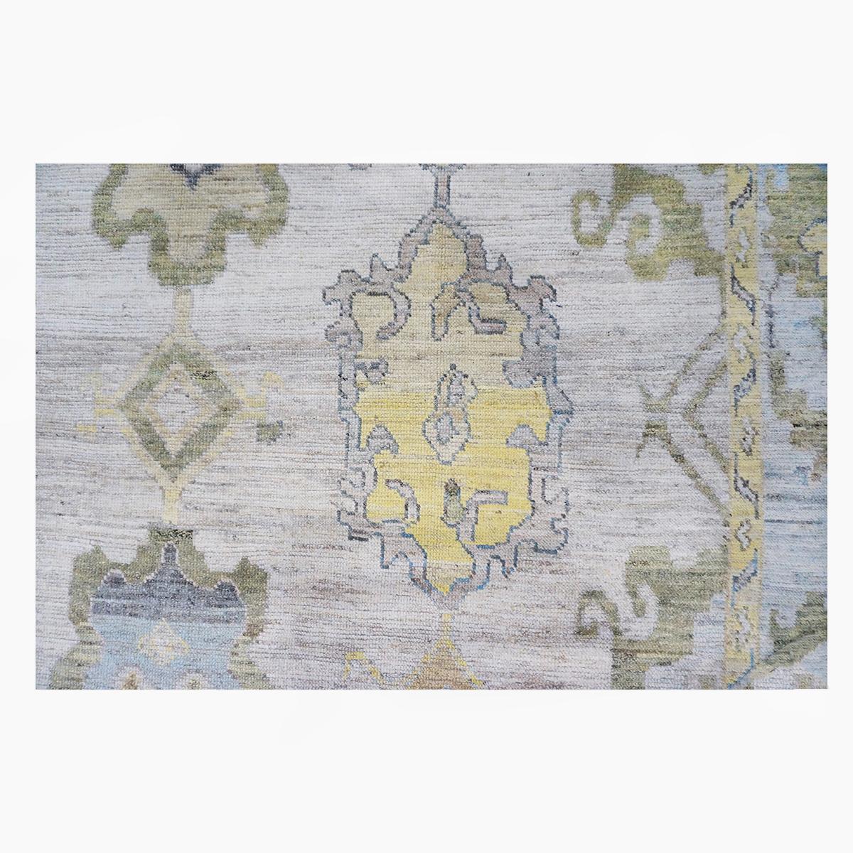 Laine 21e siècle Tapis turc Oushak 10x13 Ivoire, bleu et jaune fait à la main en vente