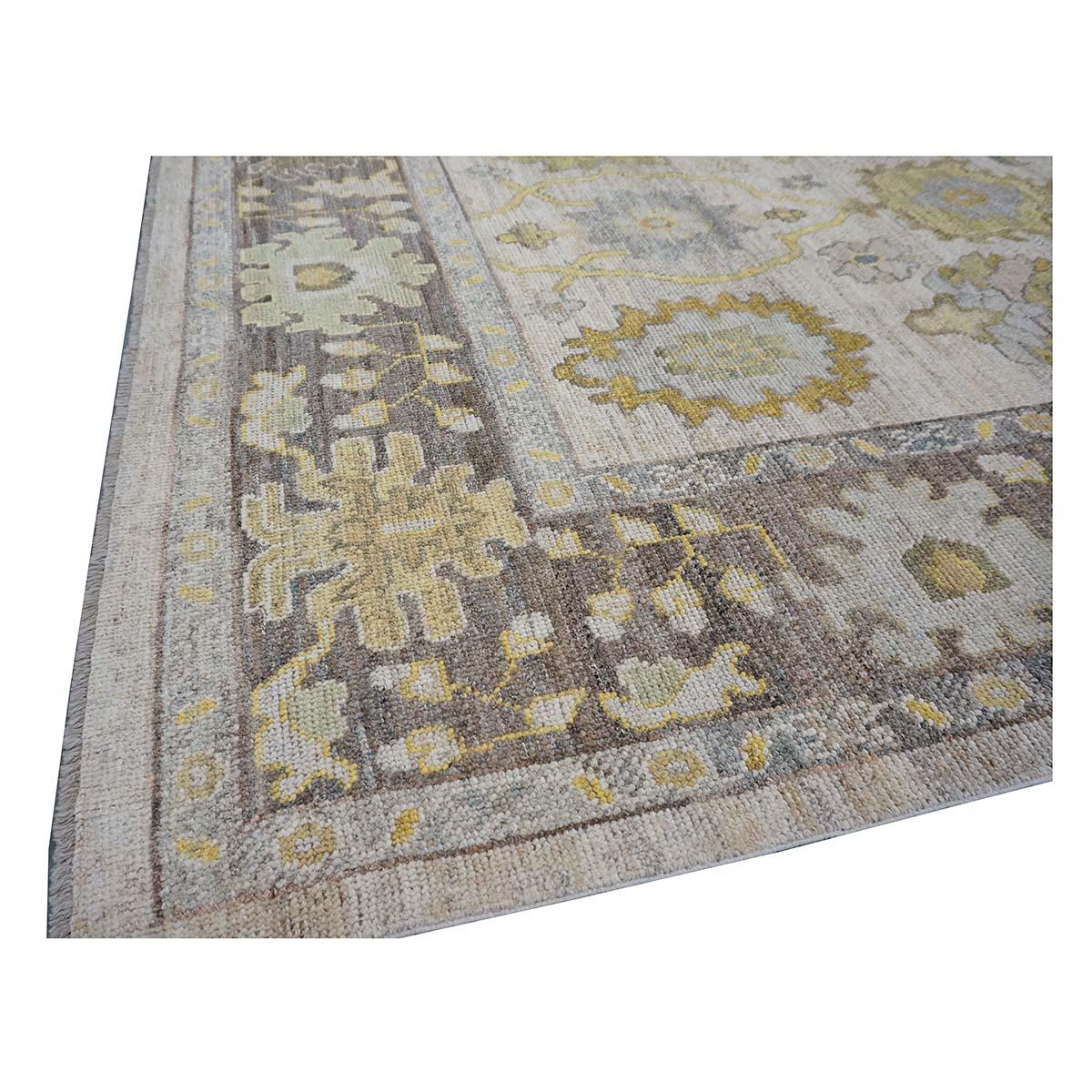 21st Century Turkish Oushak 10X14 Ash Brown, Buff & Khaki Handmade Area Rug im Zustand „Hervorragend“ im Angebot in Houston, TX