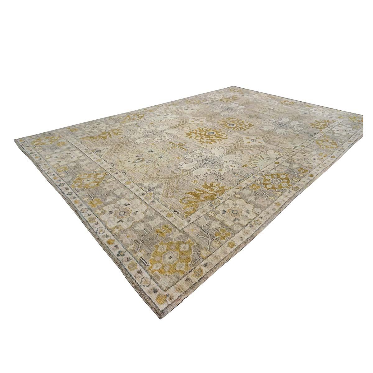 Tissé à la main 21st Century Turkish Oushak 10x14 Beige, Ivory, & Gold Handmade Area Rug (tapis fait main) en vente