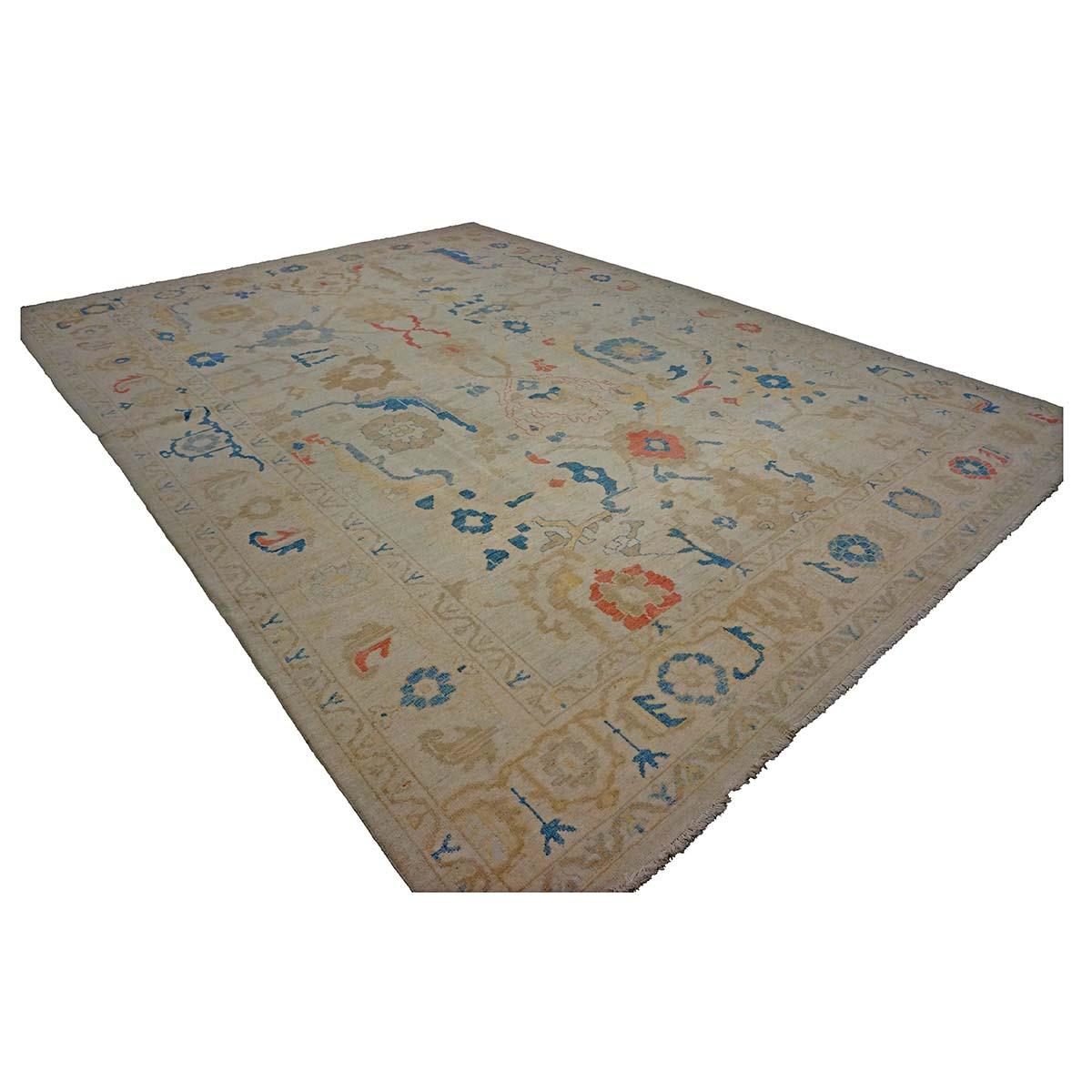 21e siècle Tapis de course turc Oushak 10X14 Ivoire, rouge et bleu ardoise fait à la main Excellent état - En vente à Houston, TX