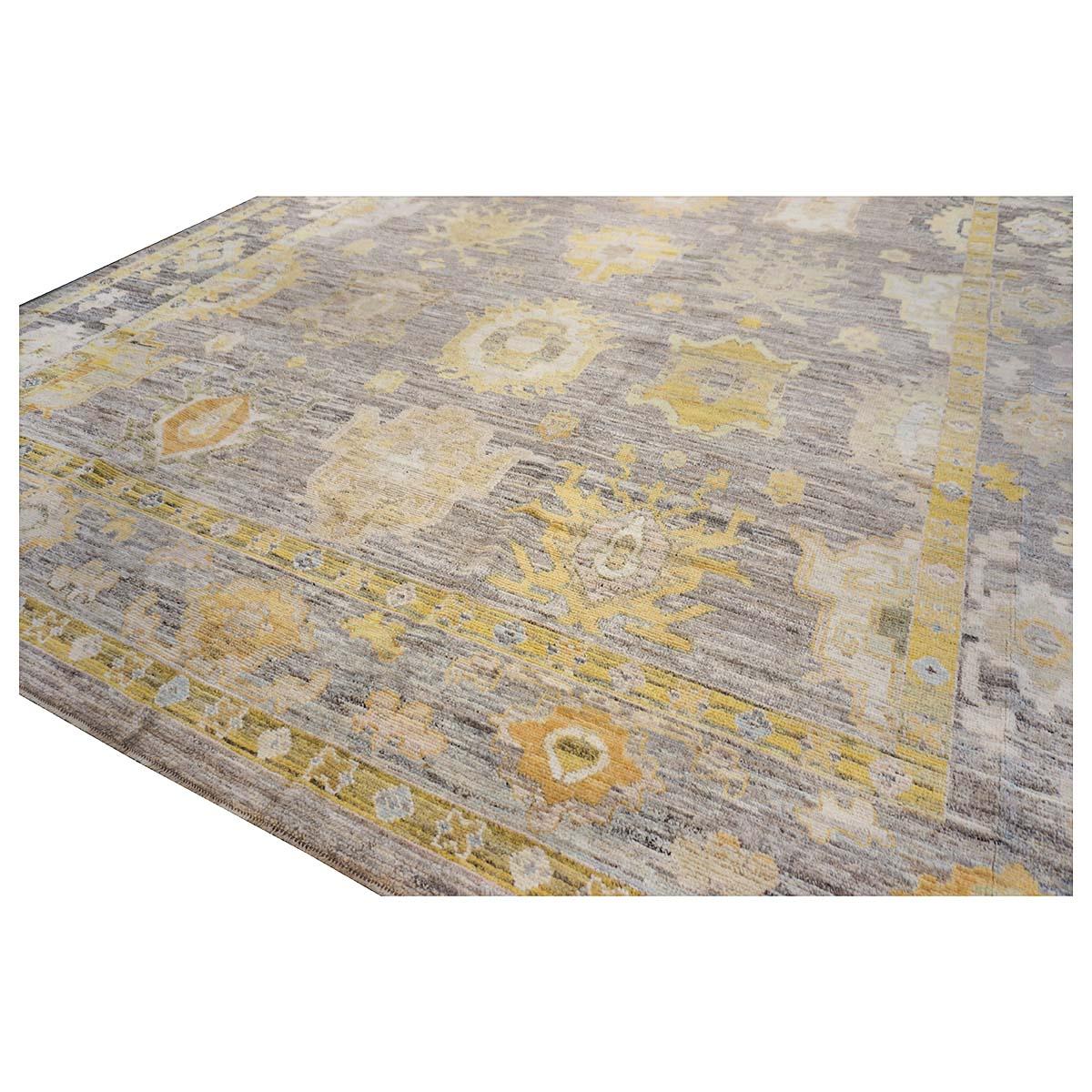 Tissé à la main 21st Century Turkish Oushak 10X16 Gold, Ivory & Gray Handmade Area Rug (tapis fait main) en vente