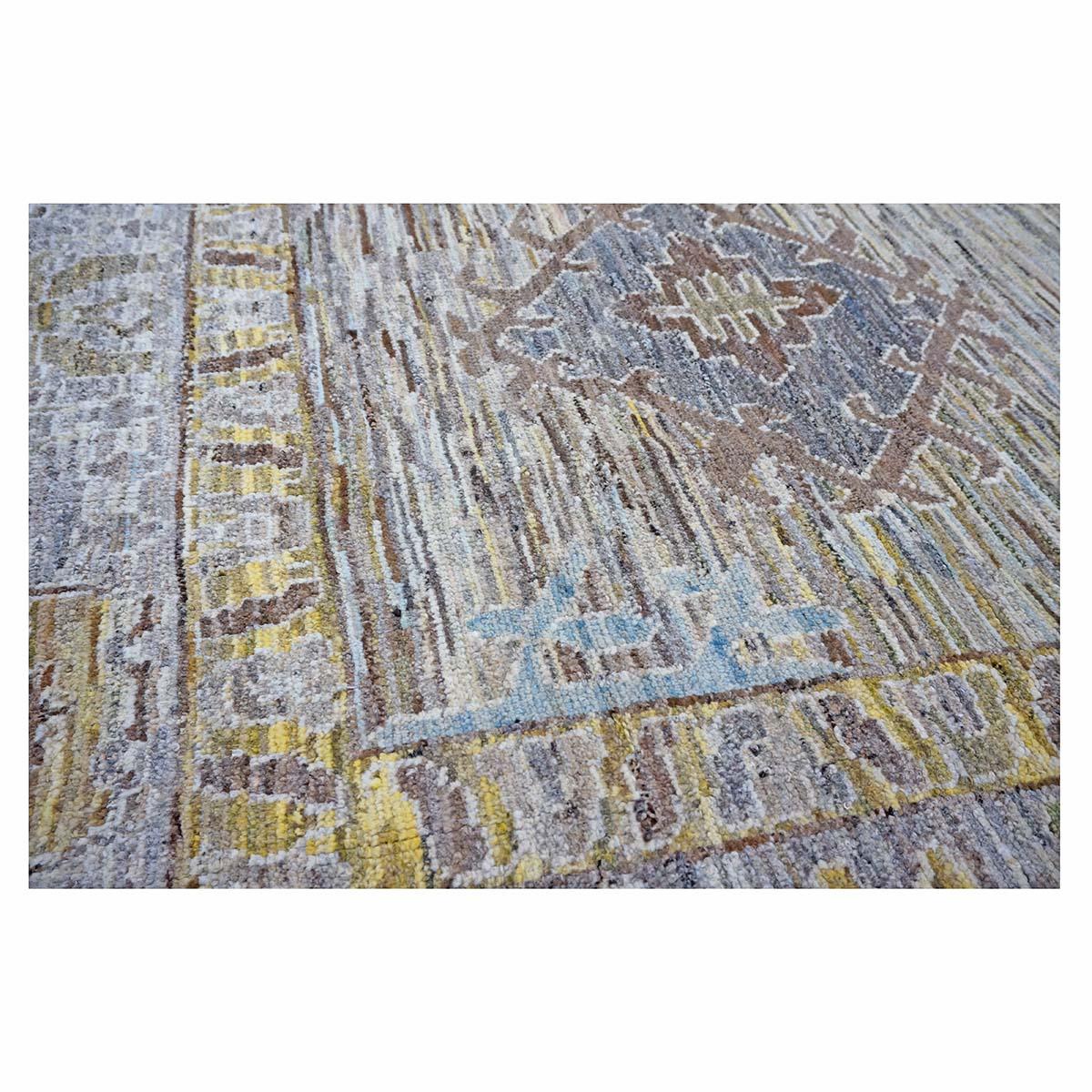 21st Century Turkish Oushak 11X15 Gold, Gray& Slate Blue Handmade Area Rug (Tapis de sol turc 11X15 or, gris et bleu ardoise) en vente 4