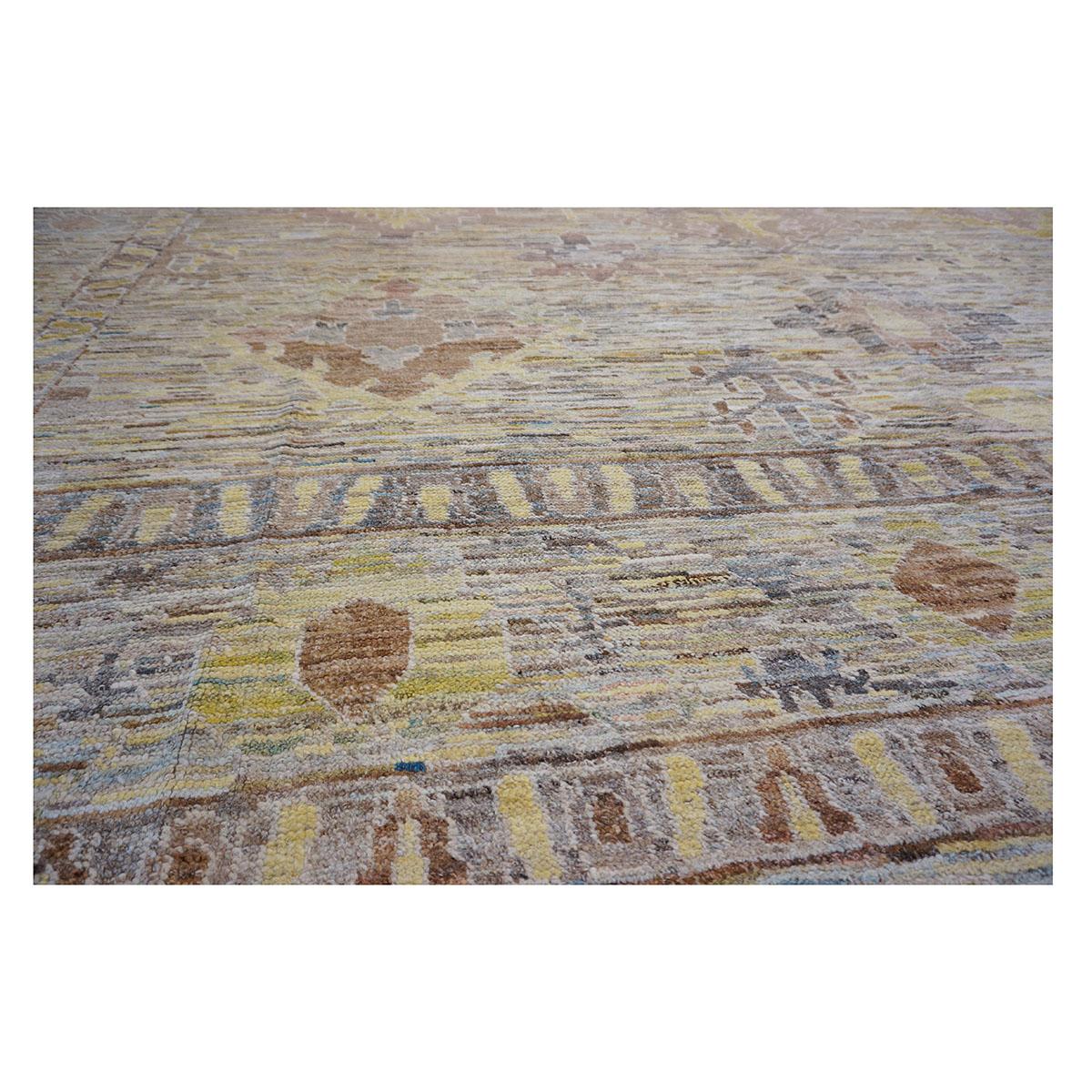 21st Century Turkish Oushak 12X15 Gold, Slate Blue& Ivory Handmade Area Rug (Tapis de sol turc 12X15 or, bleu ardoise et ivoire) en vente 2
