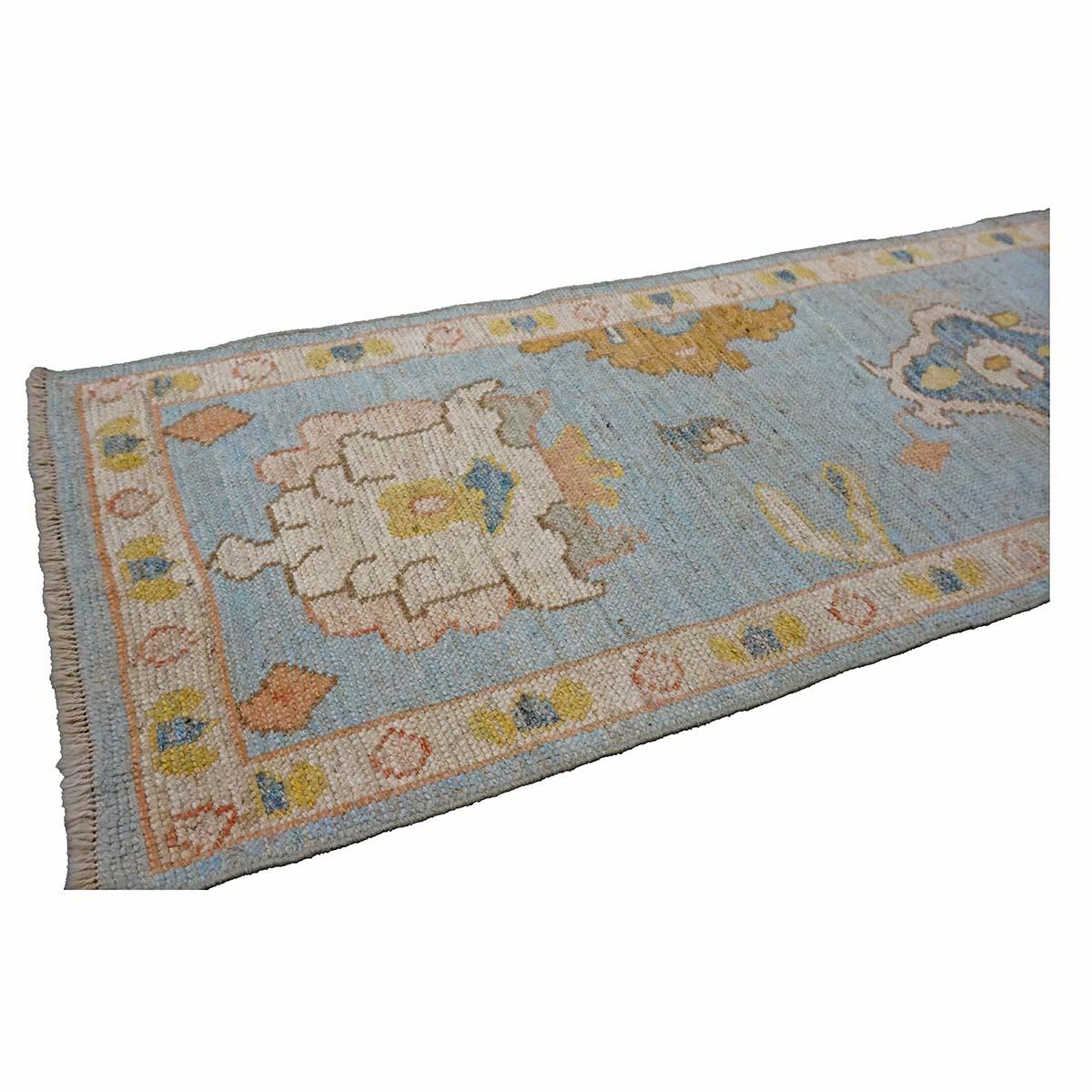 XXIe siècle et contemporain 21st Century Turkish Oushak 2X9 Gold, Gray& Ivory, Handmade Area Rug (Tapis de sol turc 2X9 doré, gris et ivoire) en vente
