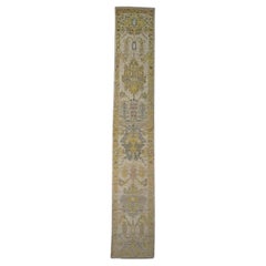 Tappeto Oushak turco del 21° secolo 3X18 Oro, avorio e carbone fatto a mano
