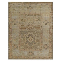 21st Century Turkish Oushak 4X6 Gold, Charcoal & Ivory Handmade Area Rug (Tapis de sol turc Oushak 4X6 or, anthracite et ivoire)