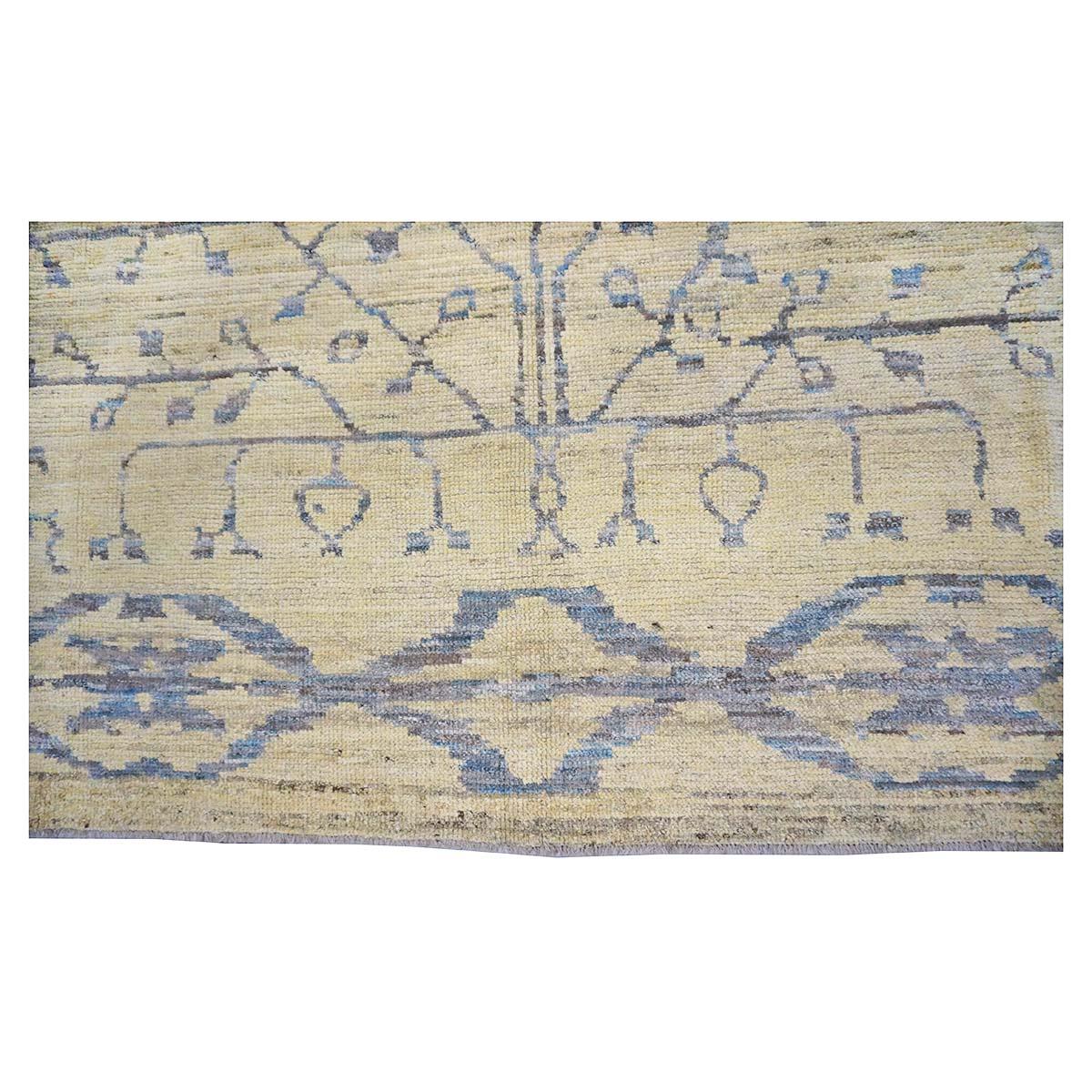 Lana Tappeto Oushak turco del 21° secolo 8x12 giallo, blu e carbone fatto a mano in vendita