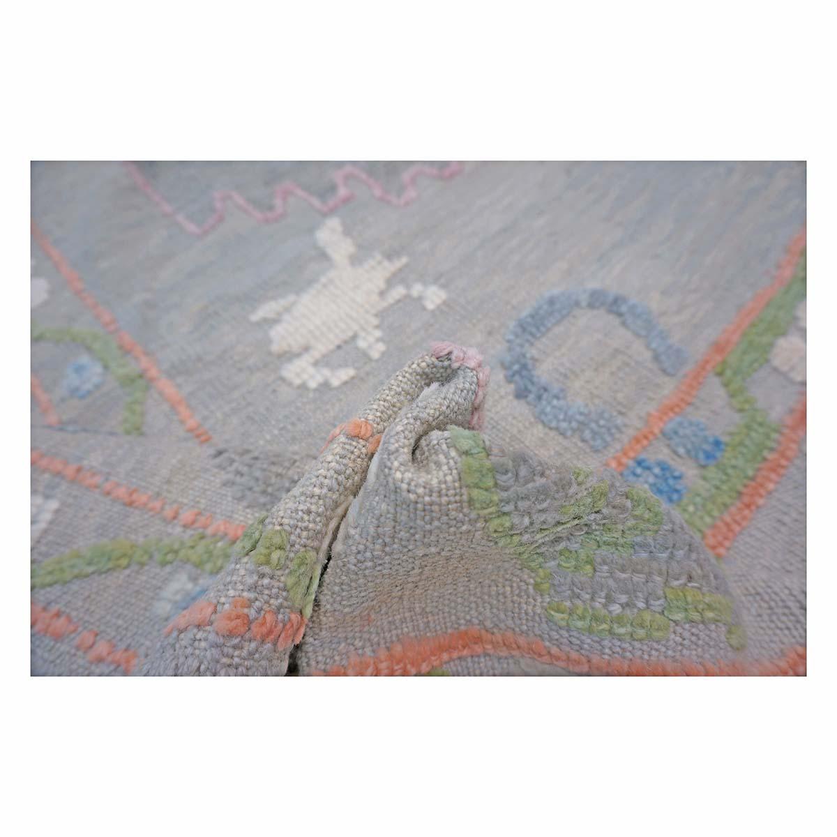 21st Century Türkisch Oushak 9X12 Grau, Elfenbein & Grün Handgefertigt Bereich Teppich im Angebot 2