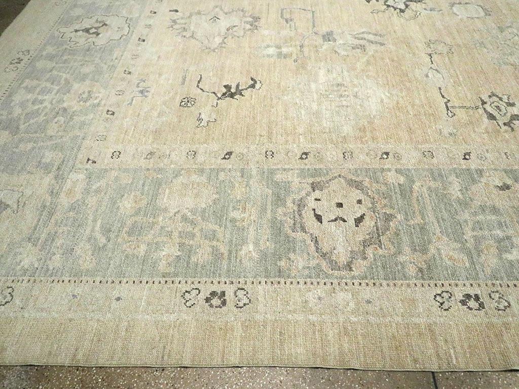 Tappeto turco Oushak oversize del 21° secolo In condizioni Nuovo in vendita a New York, NY