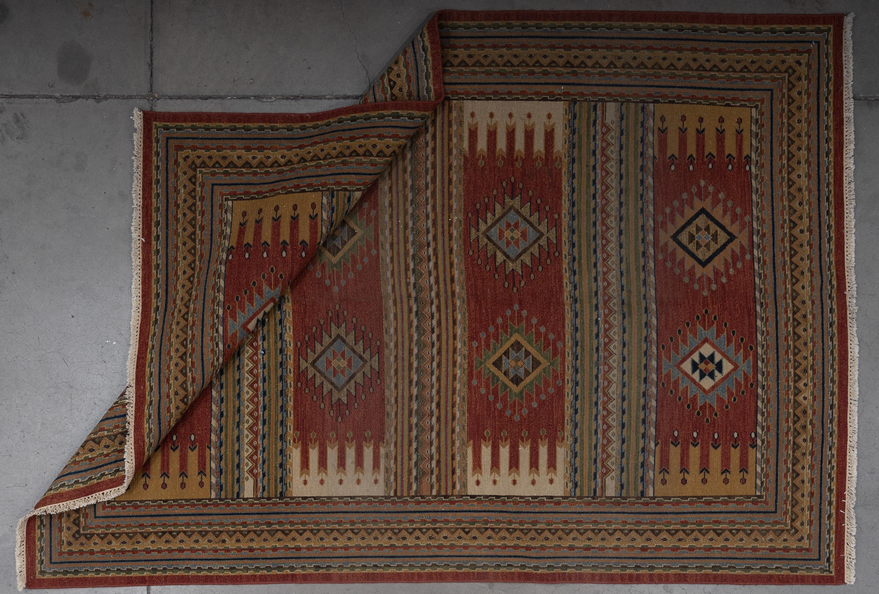 Alfombra uzbeka del siglo XXI Tejido a mano en venta