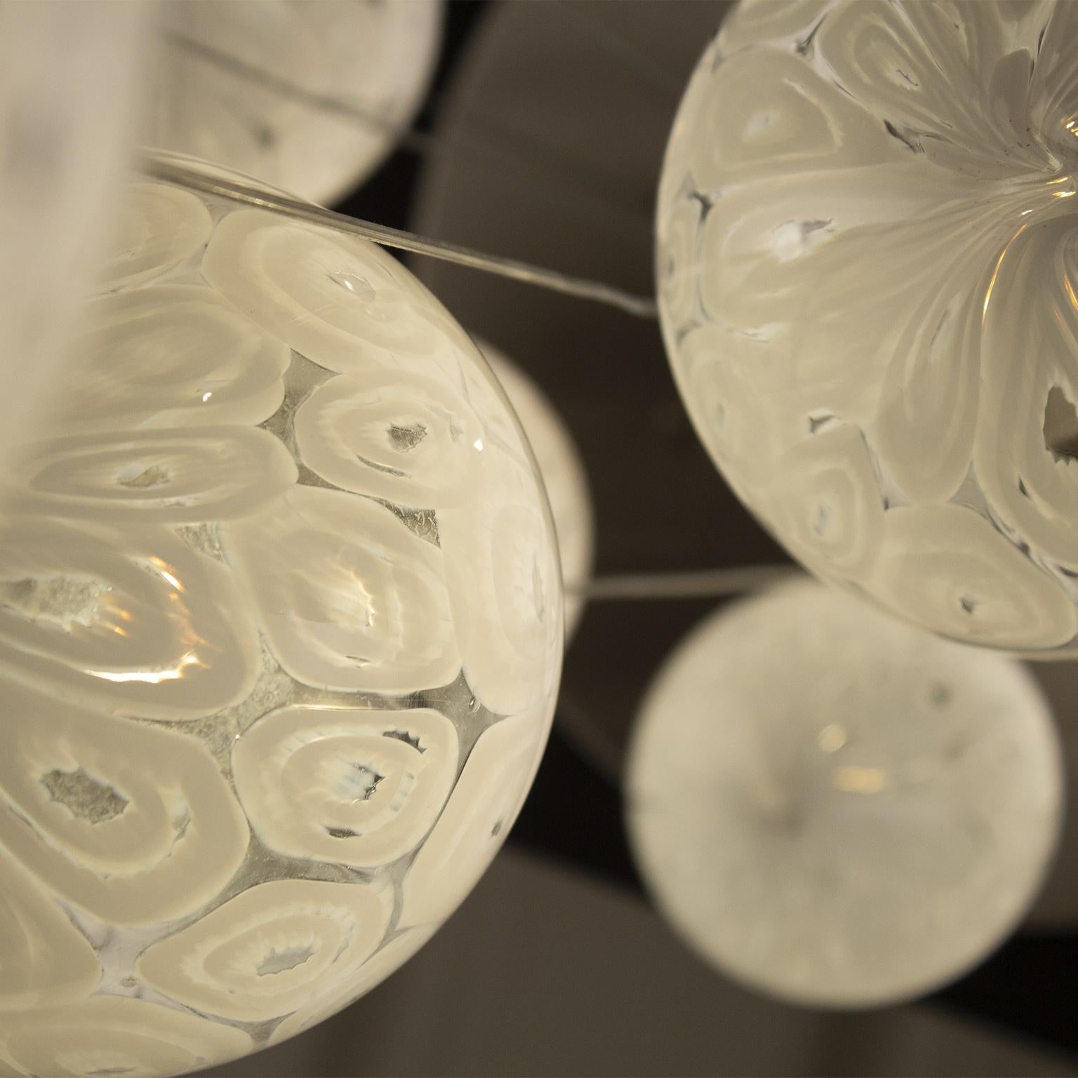 Italian 21st Century Venetian Chandelier 13 Lights Handmade Murrina Glass by Multiforme For Sale