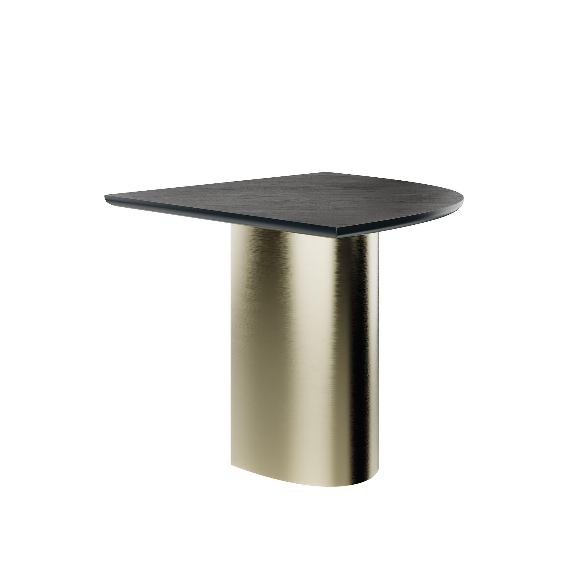 Mesa de comedor curvada Vermont del siglo XXI de latón hecha a mano en Portugal por Porus Latón en venta