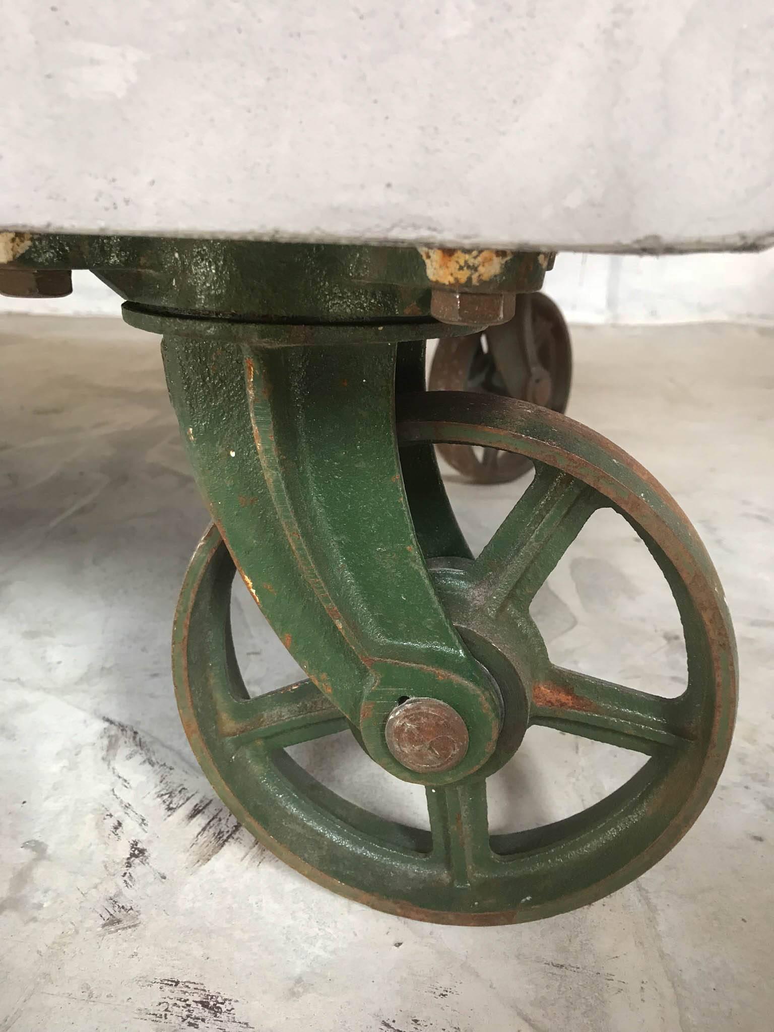 21st Century Vintage Industrial Coffee Table Wheels Concrete Style Loft Warehous In Excellent Condition In Culverthorpe, Lincs